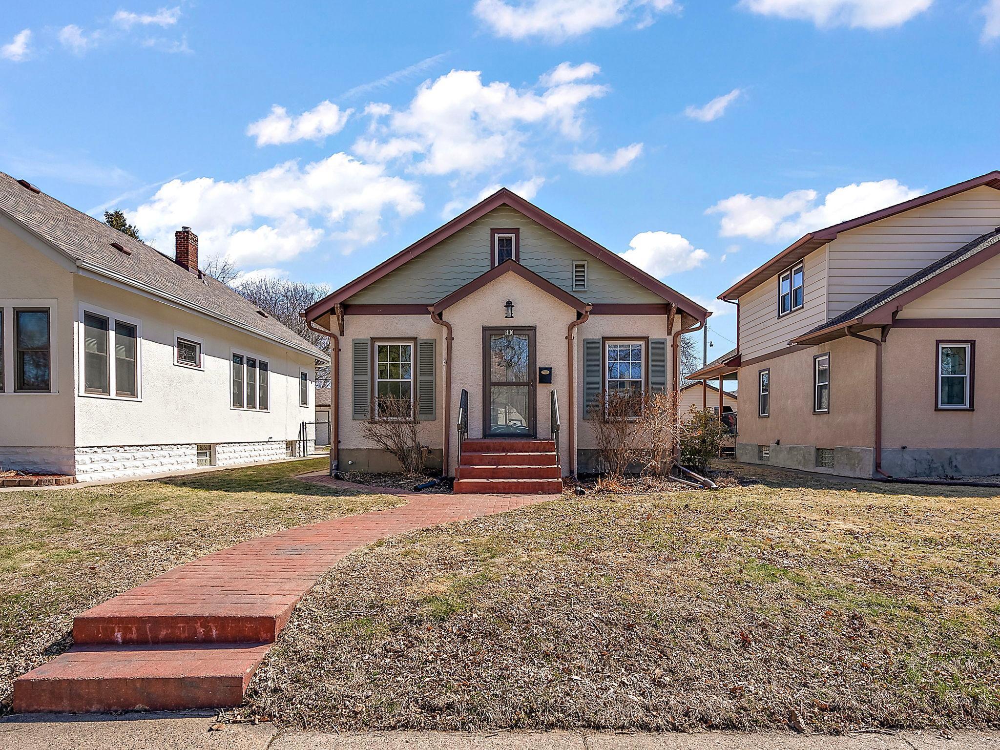 980 Cherokee Avenue