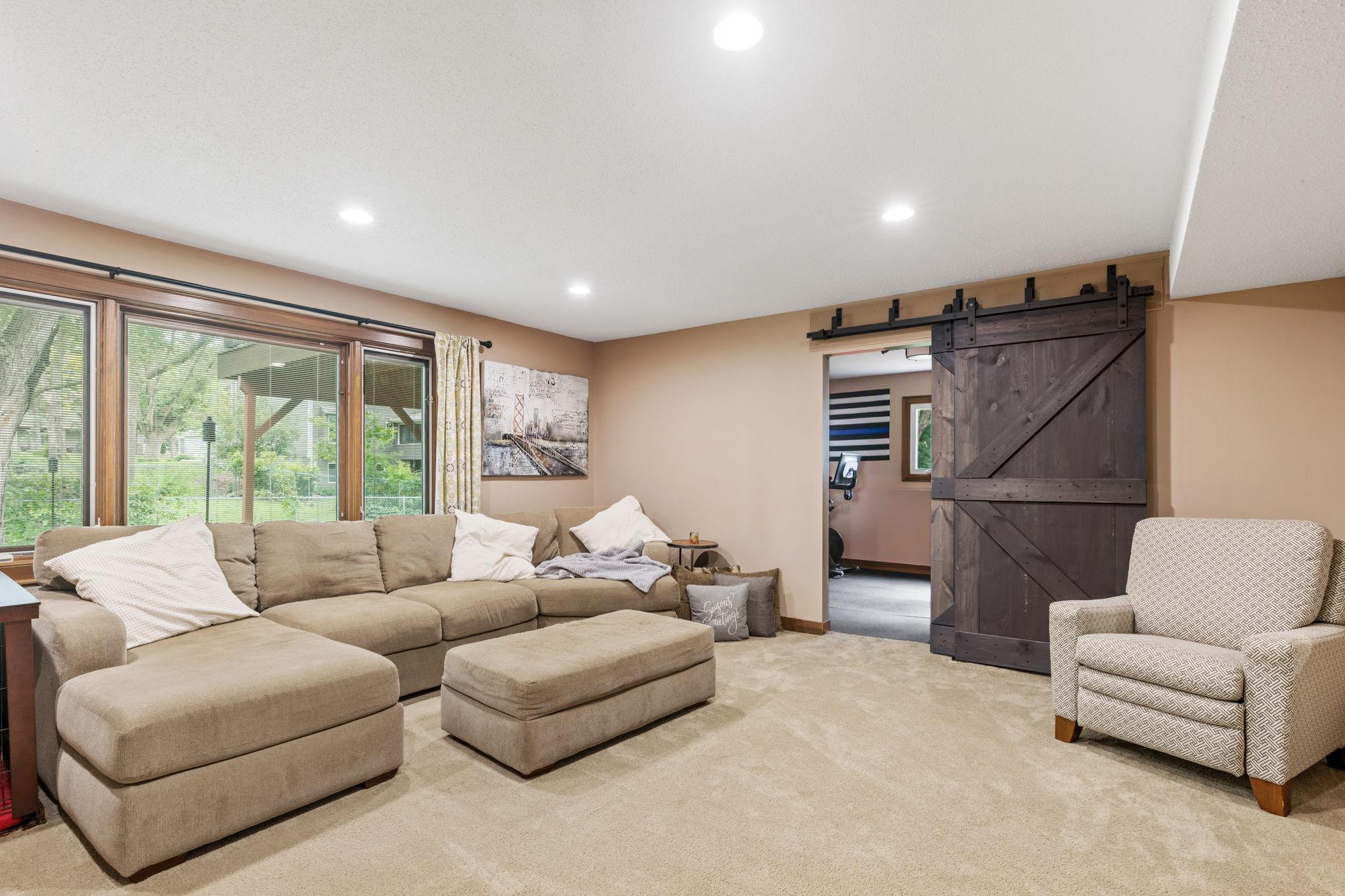 10011 Colorado Road N