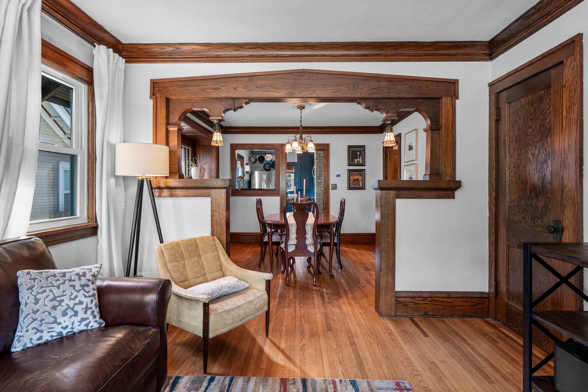 3836 Columbus Avenue