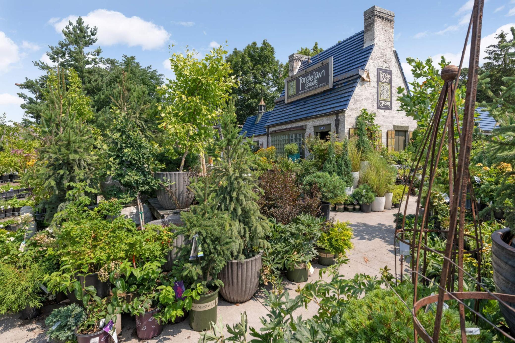 5756 Pillsbury Avenue S