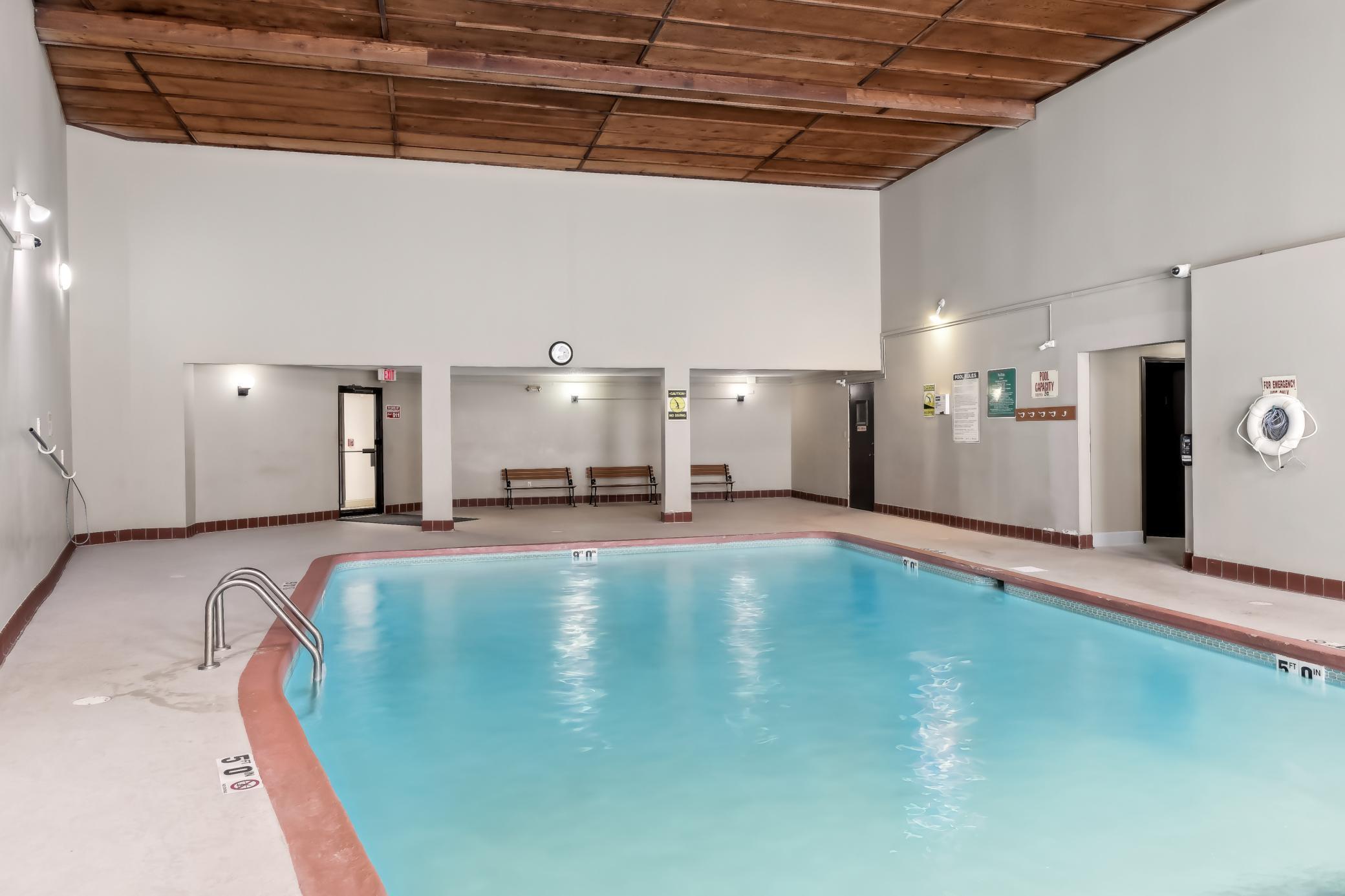 401 E Burnsville Parkway #106