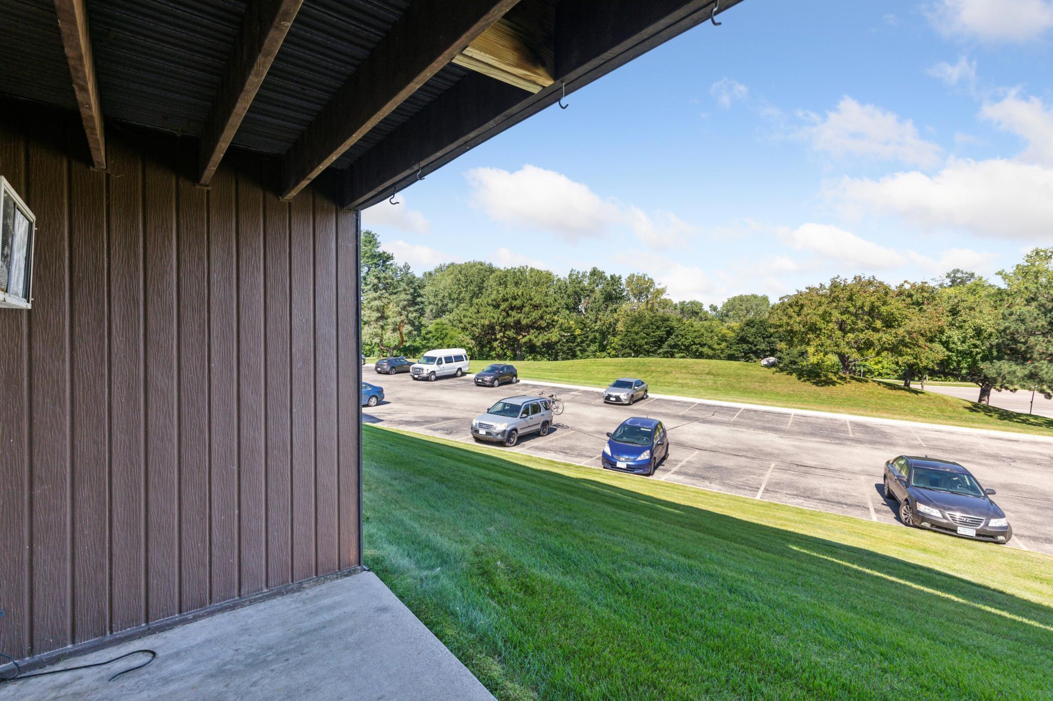 401 E Burnsville Parkway #106