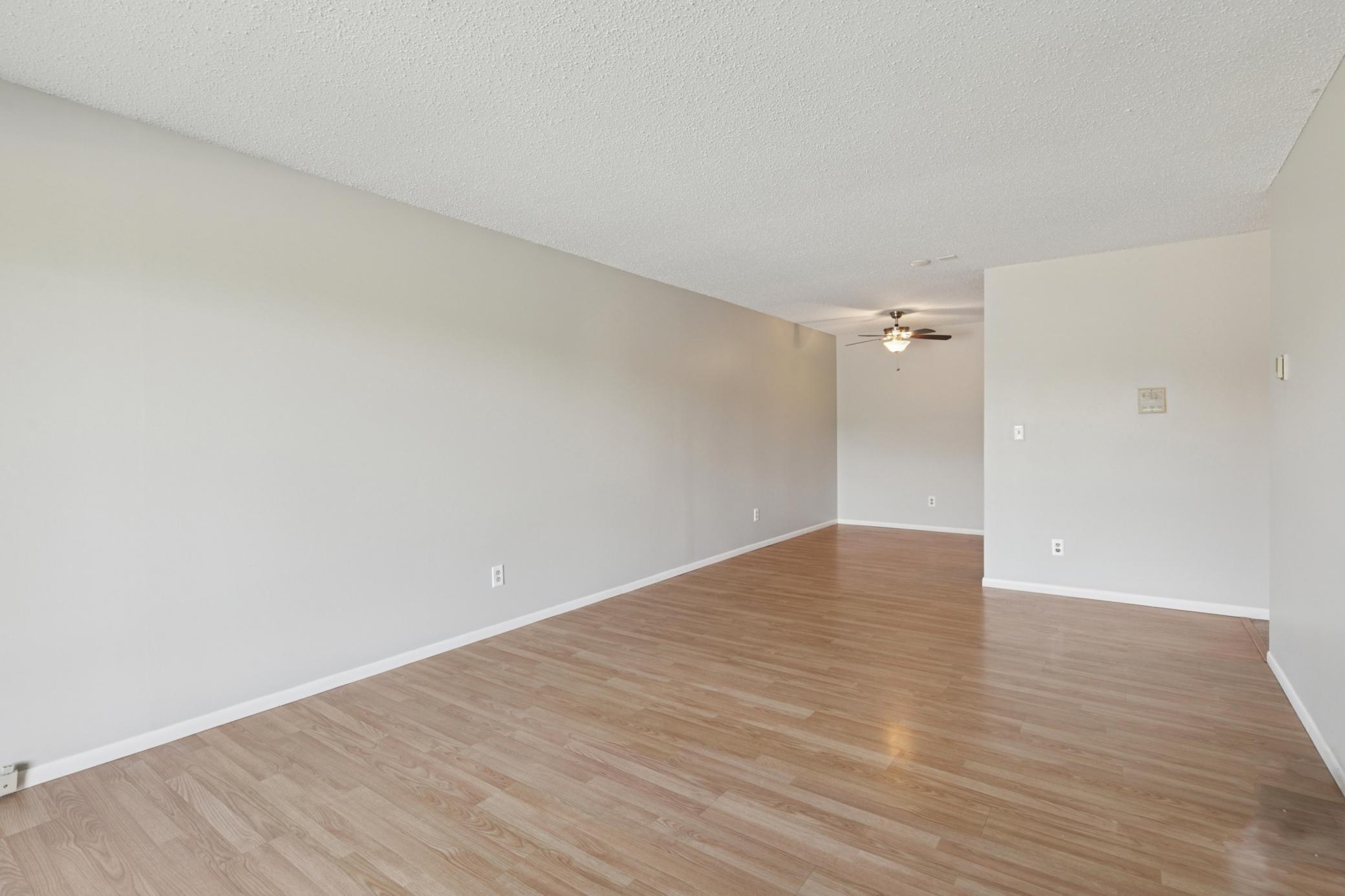401 E Burnsville Parkway #106