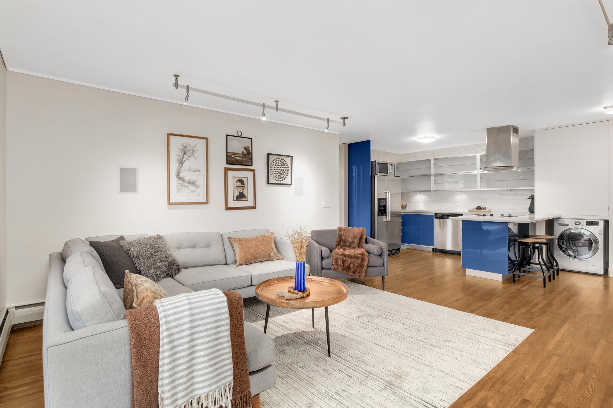 2928 Dean Parkway #3B