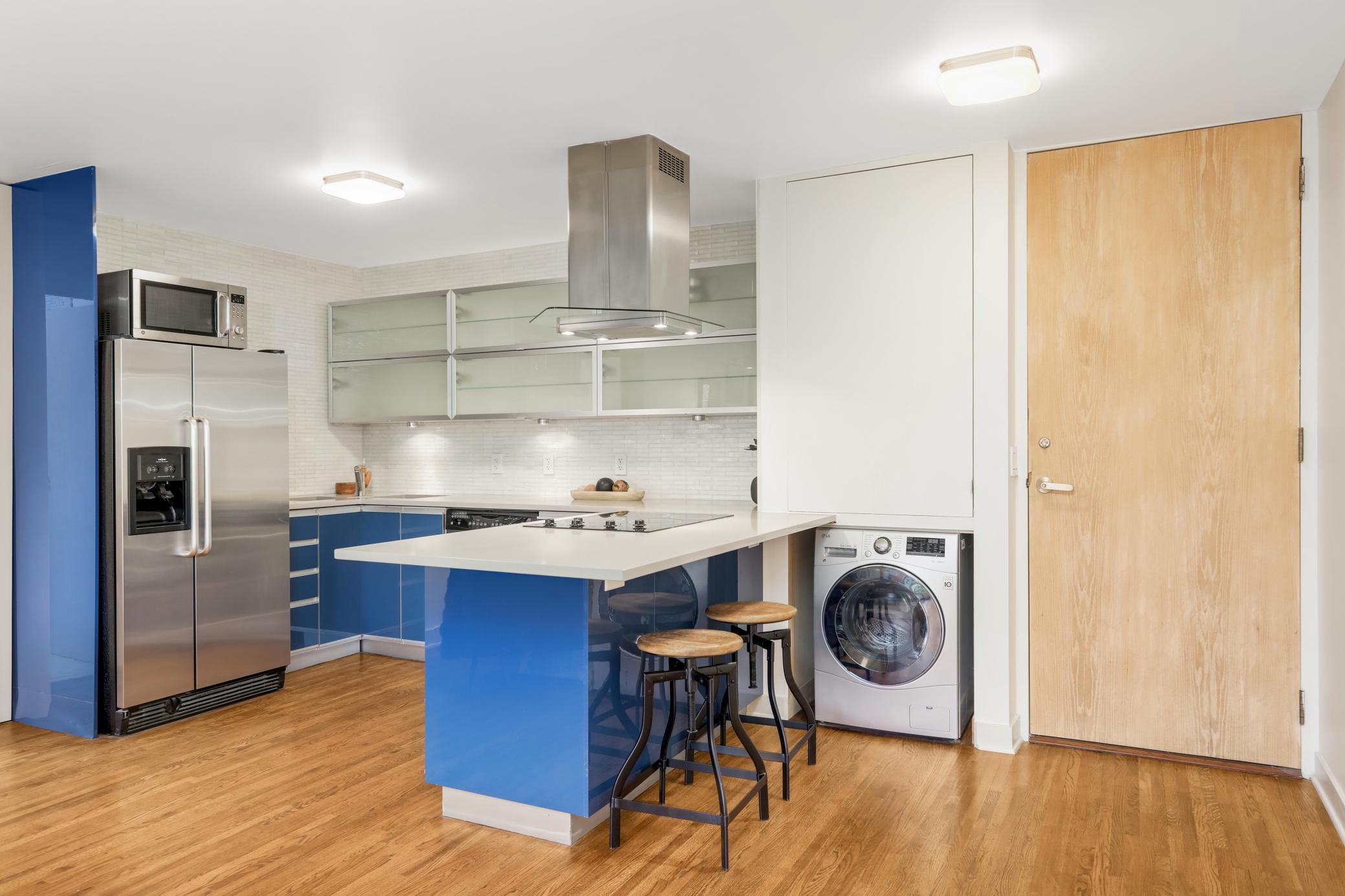 2928 Dean Parkway #3B