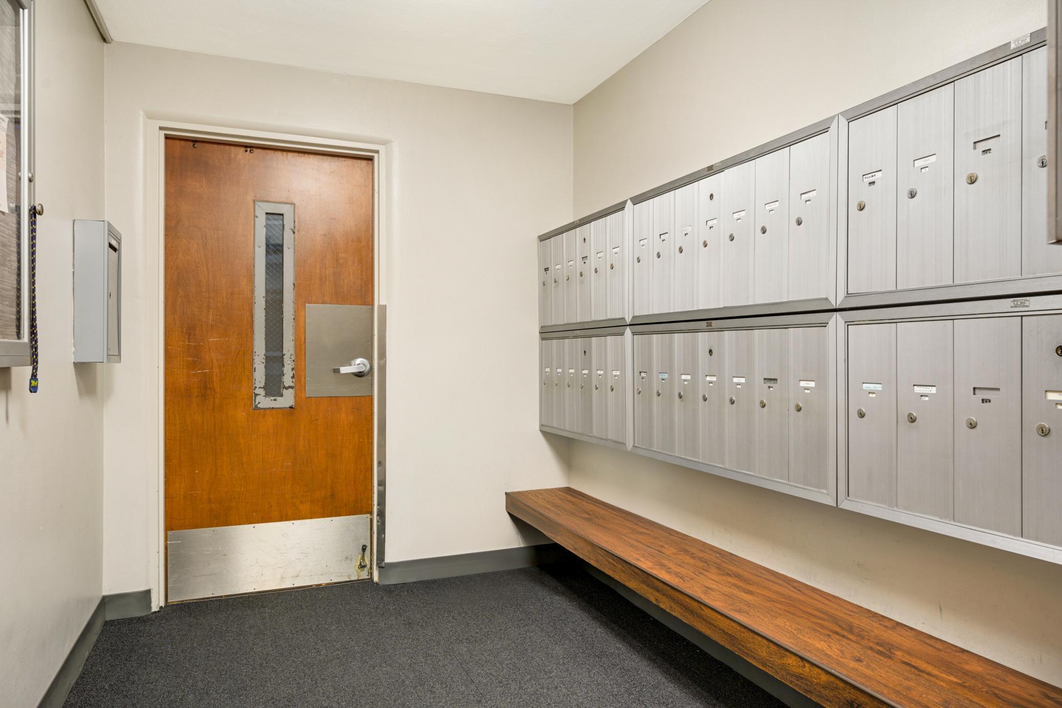 2928 Dean Parkway #3B