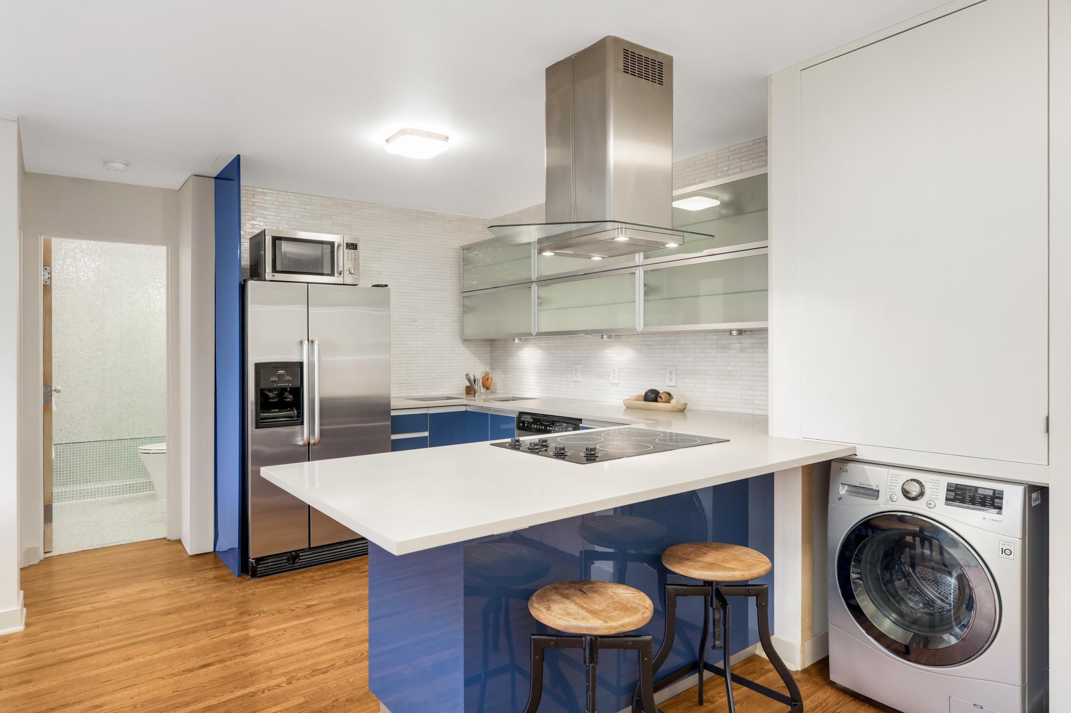 2928 Dean Parkway #3B