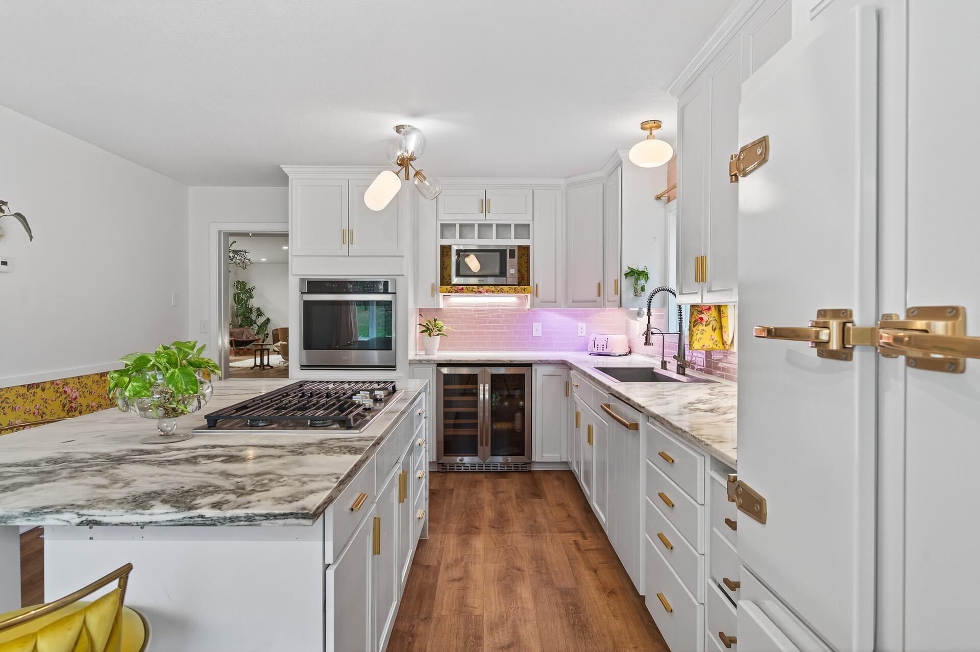 5080 Minneapolis Avenue