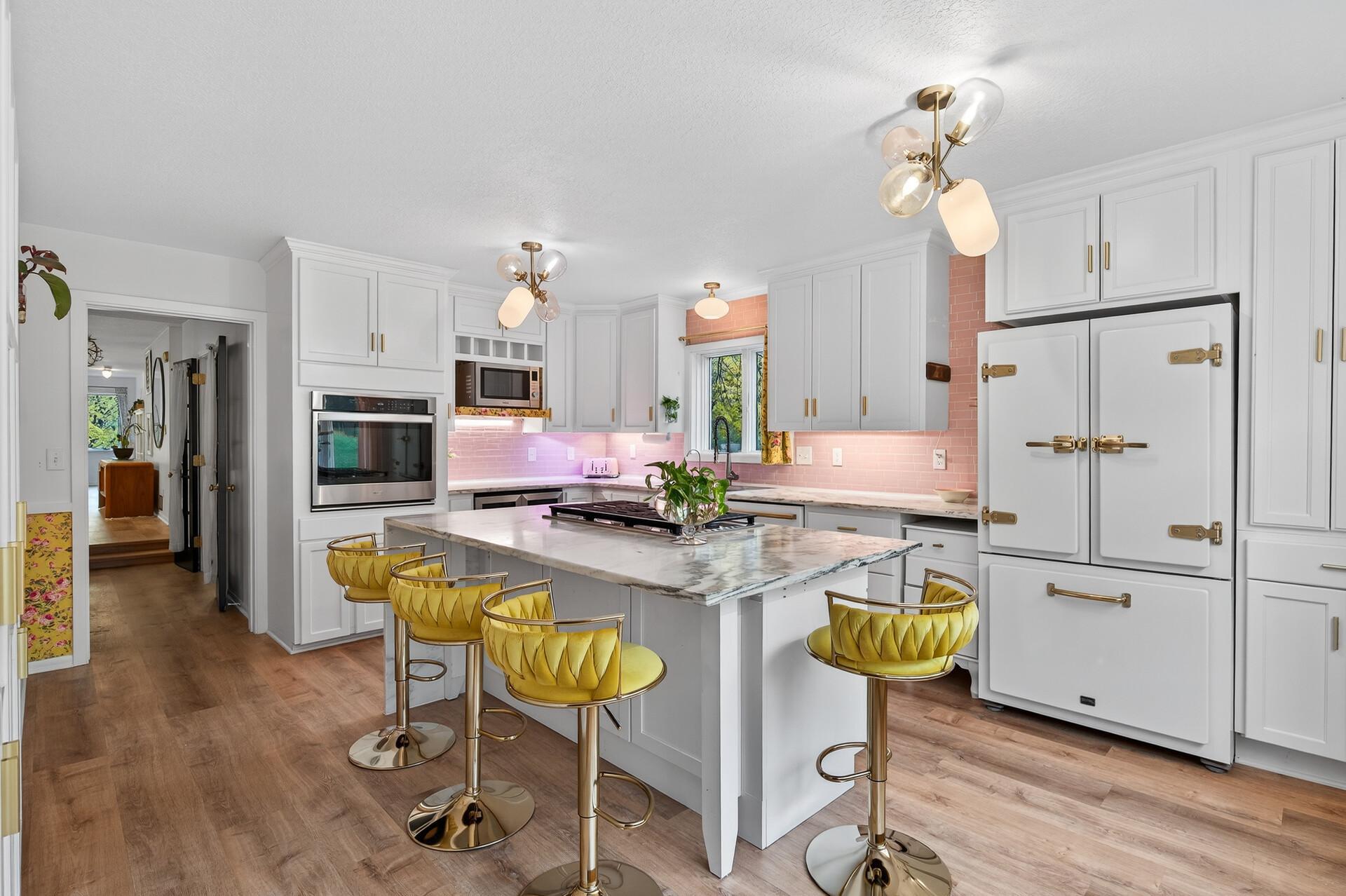 5080 Minneapolis Avenue