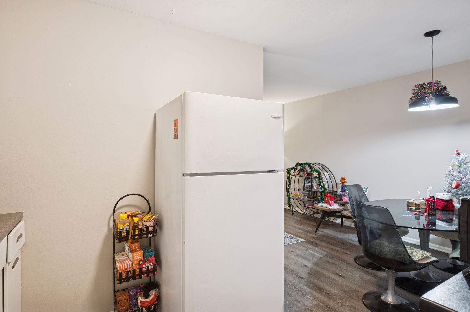 3513 Emerson Avenue S