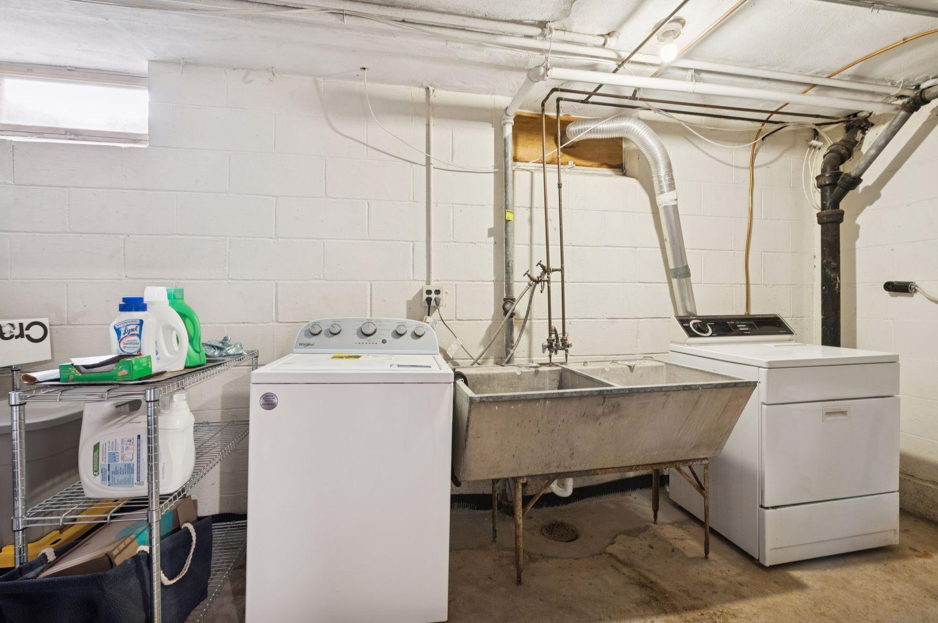 3513 Emerson Avenue S