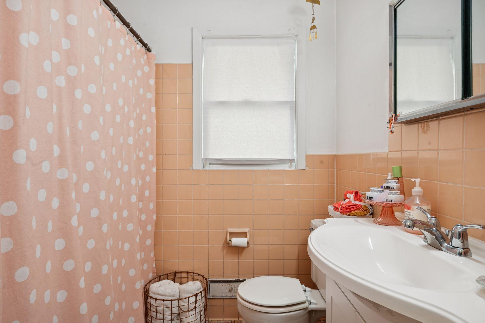 3513 Emerson Avenue S