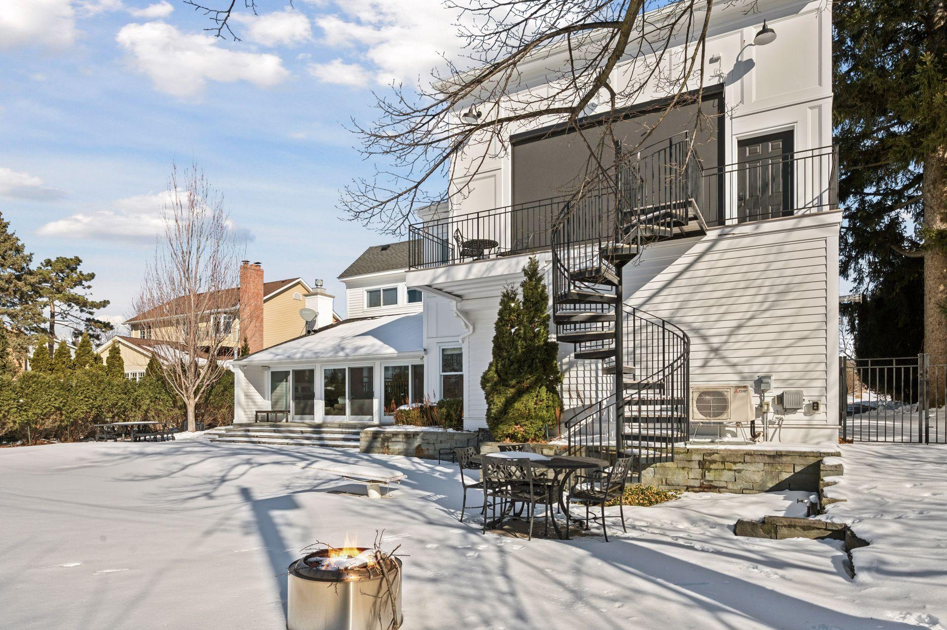 5 Cooper Avenue