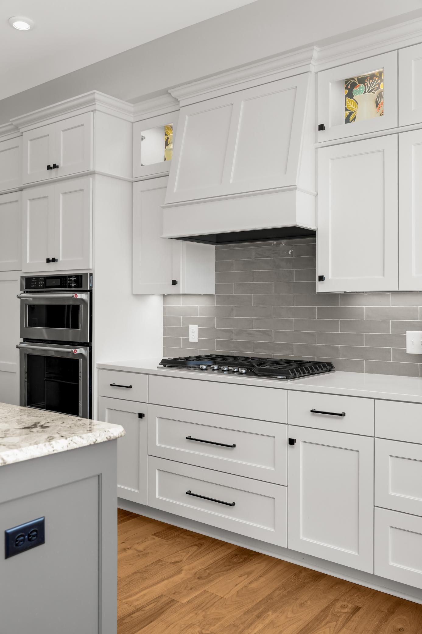 4901 Hawthorne Court #202