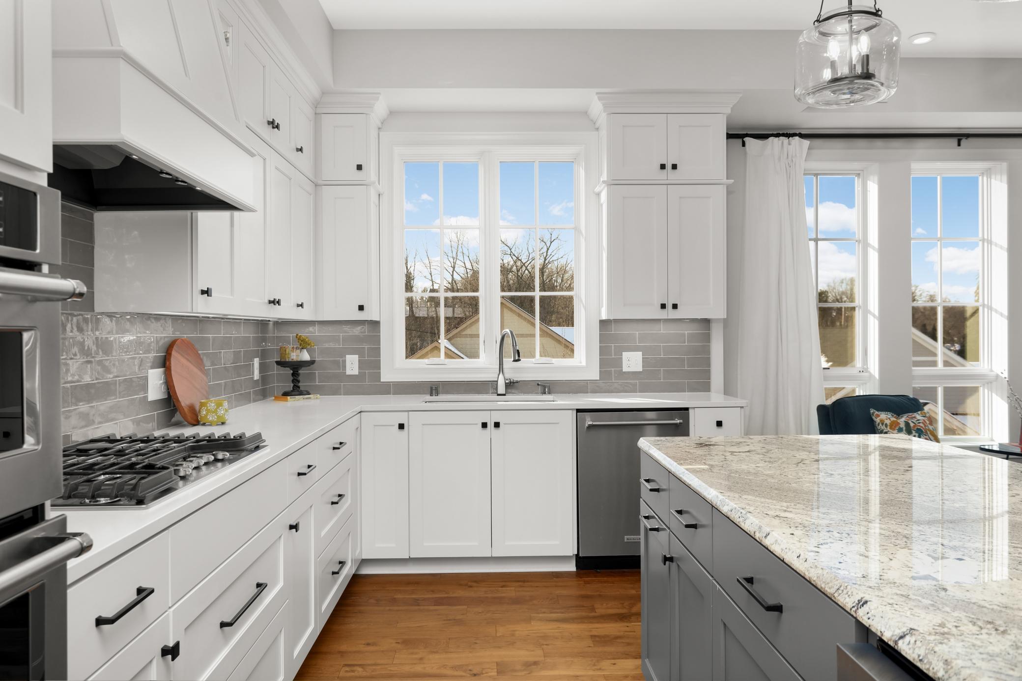 4901 Hawthorne Court #202