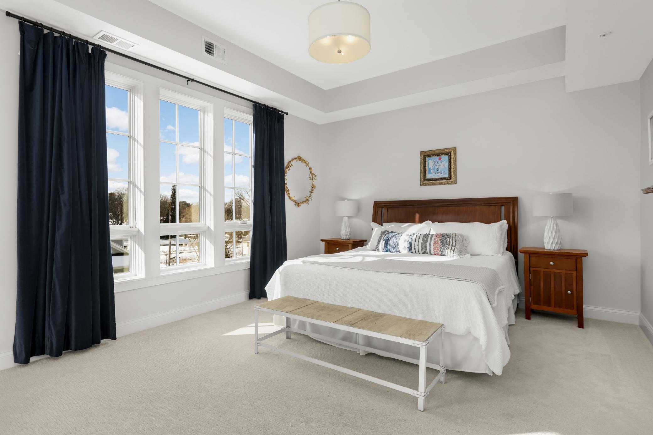 4901 Hawthorne Court #202