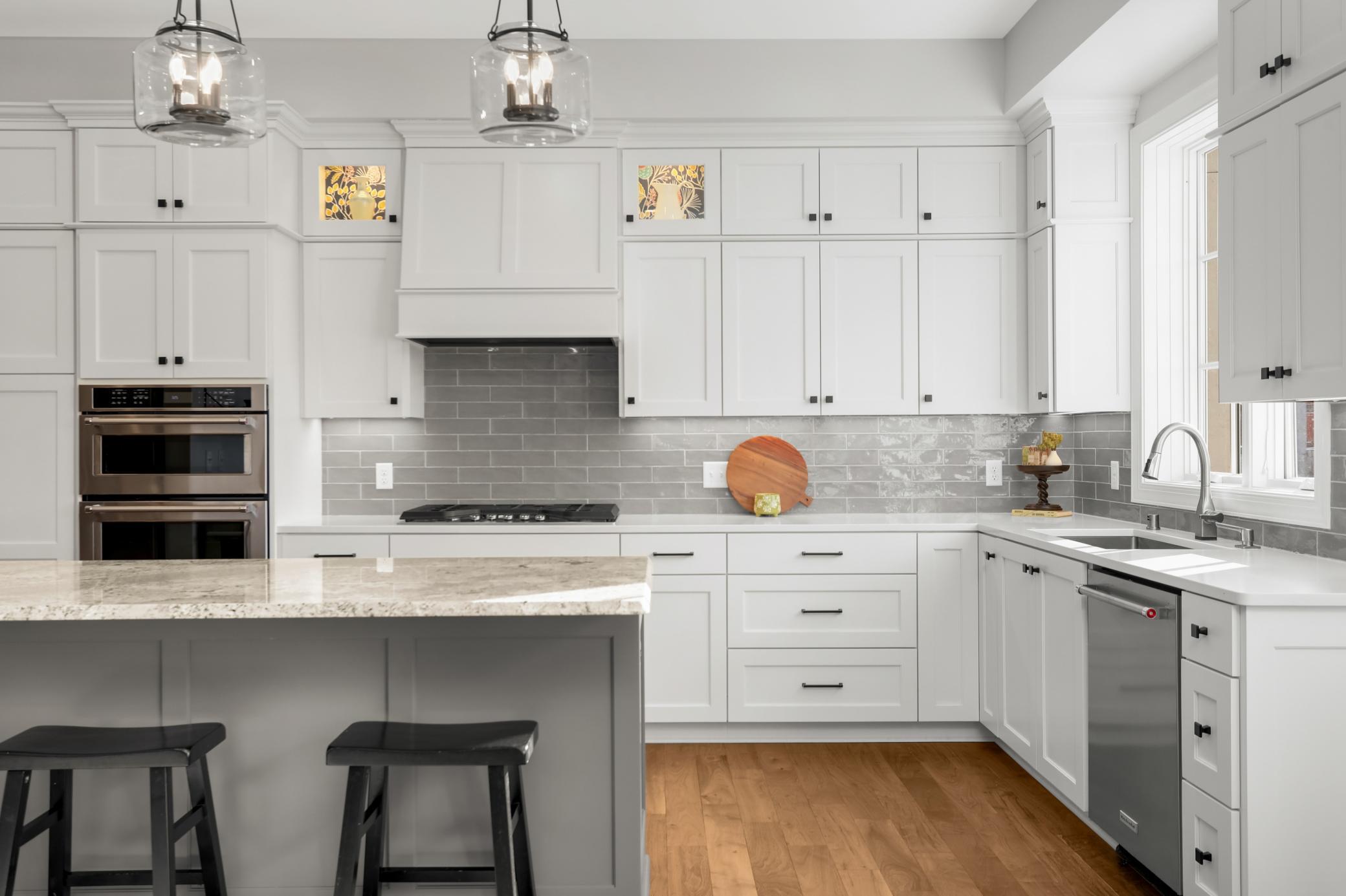 4901 Hawthorne Court #202