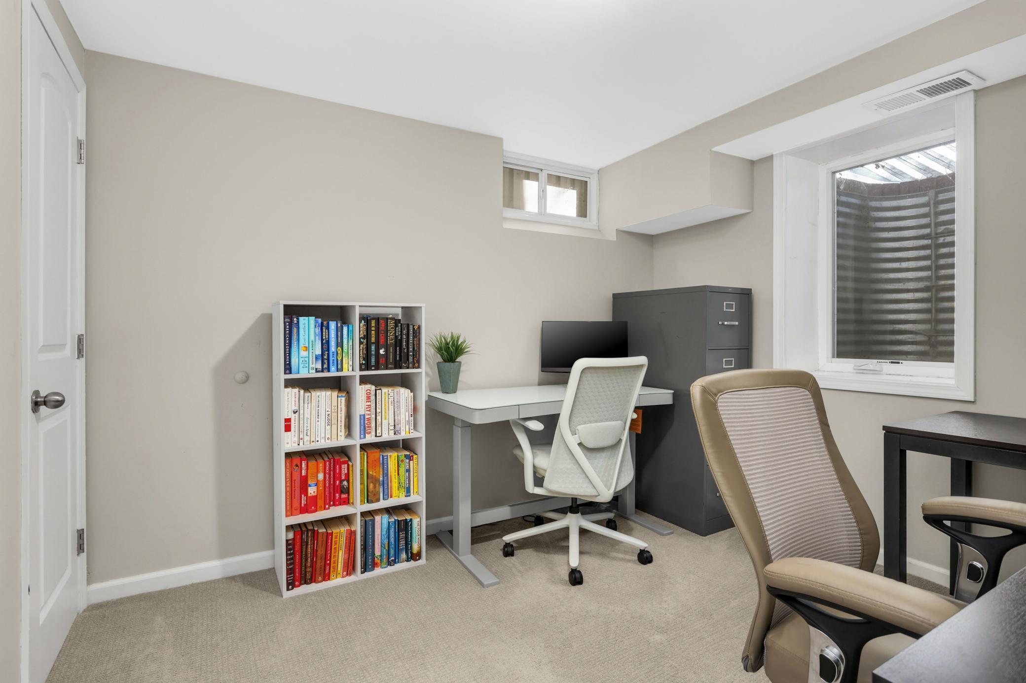 2837 Louisiana Avenue S