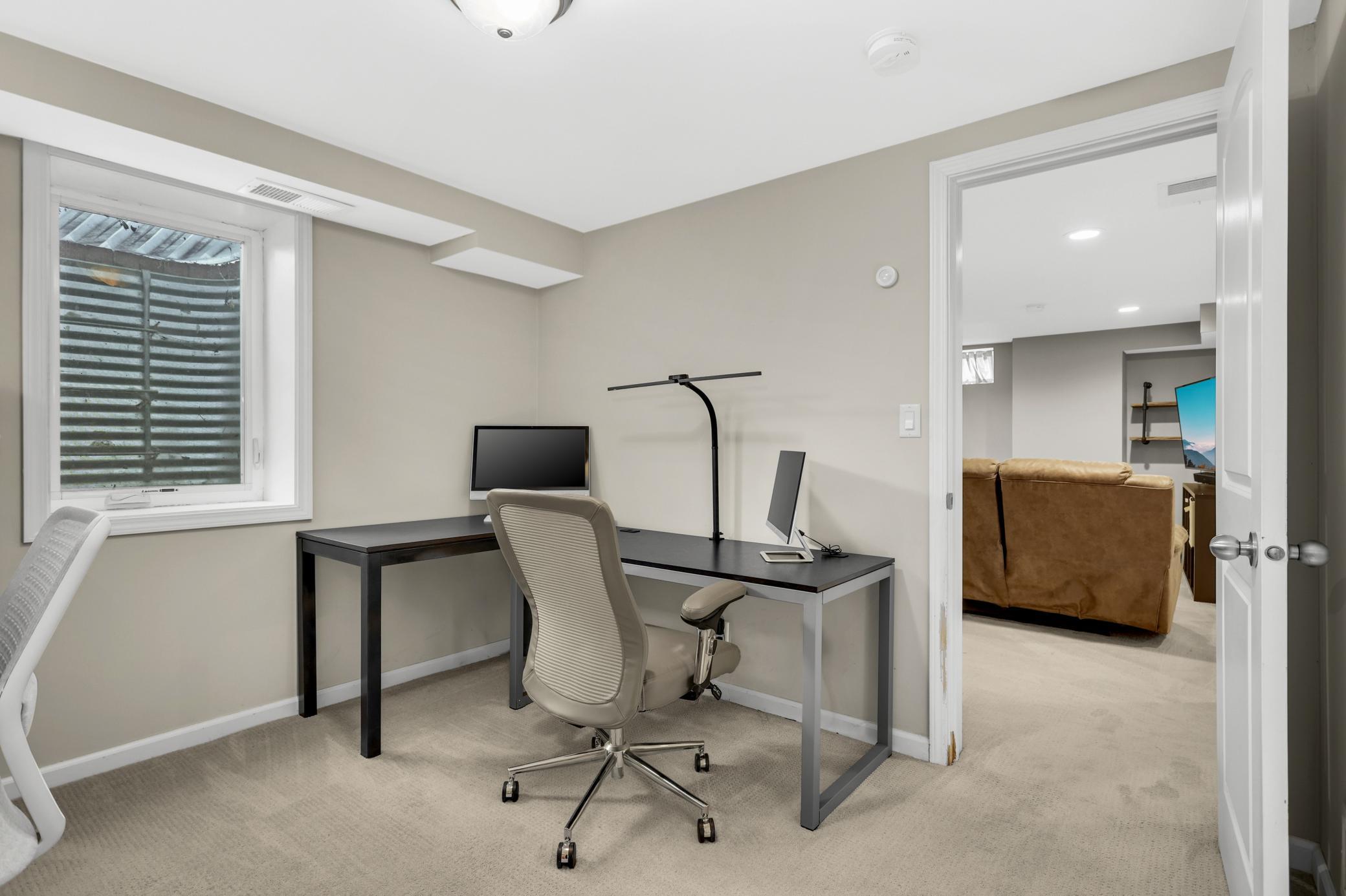 2837 Louisiana Avenue S