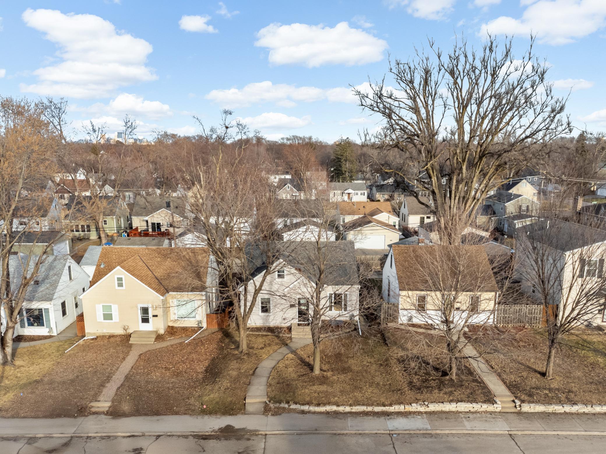 2837 Louisiana Avenue S