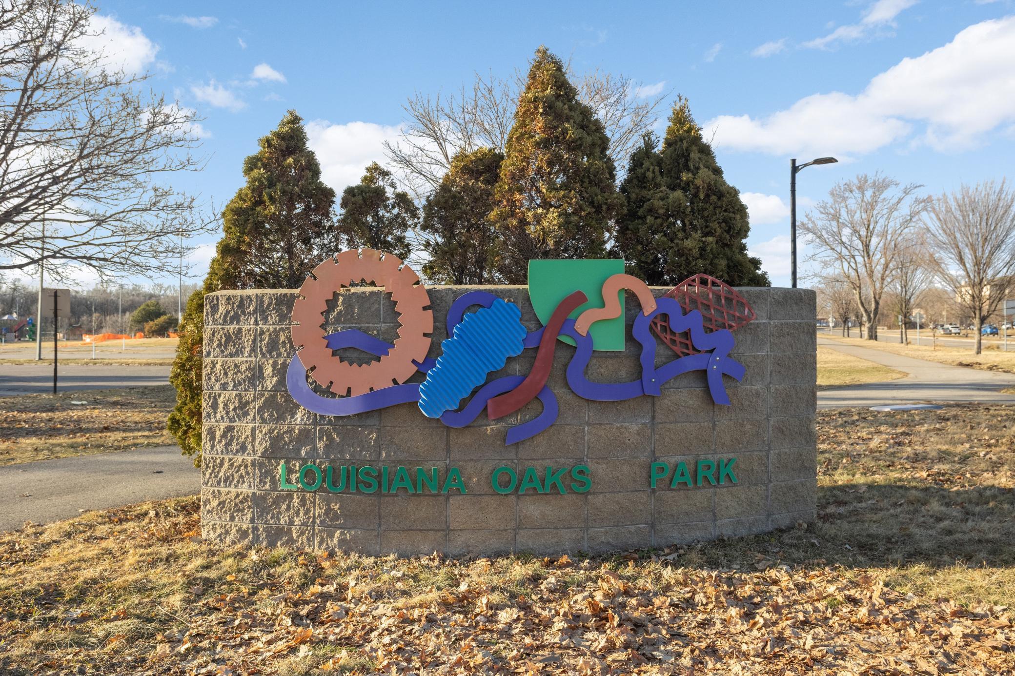 2837 Louisiana Avenue S