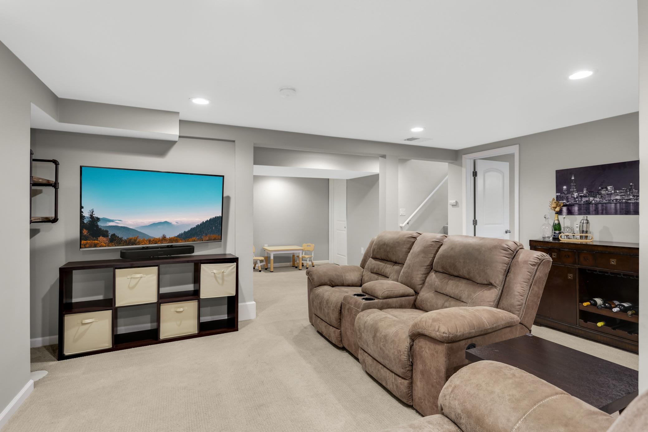 2837 Louisiana Avenue S