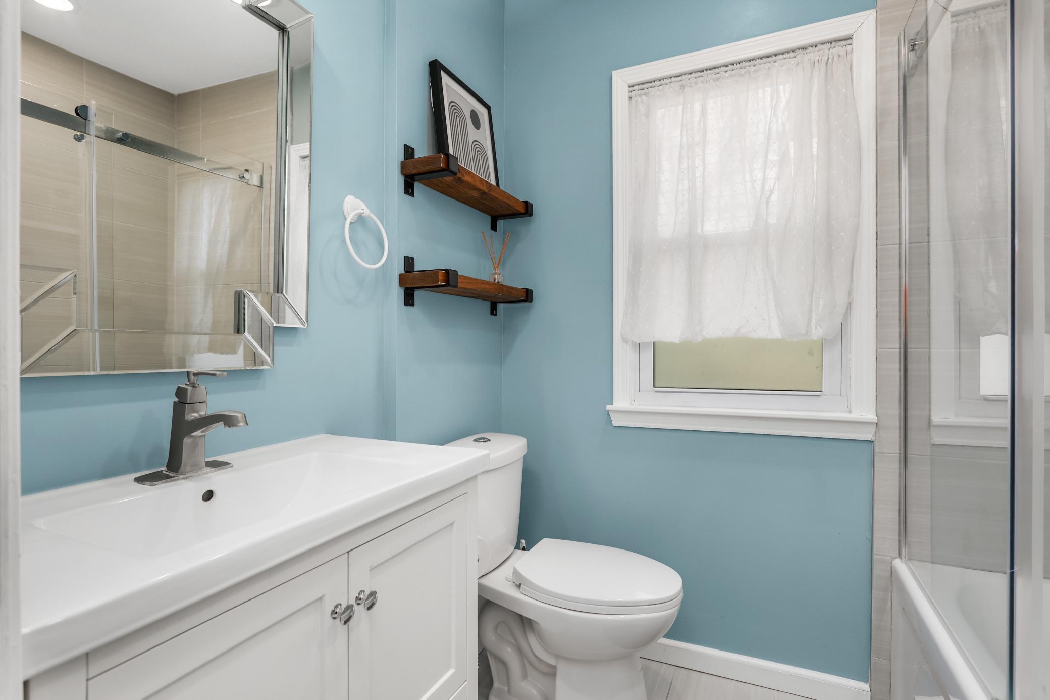 2837 Louisiana Avenue S