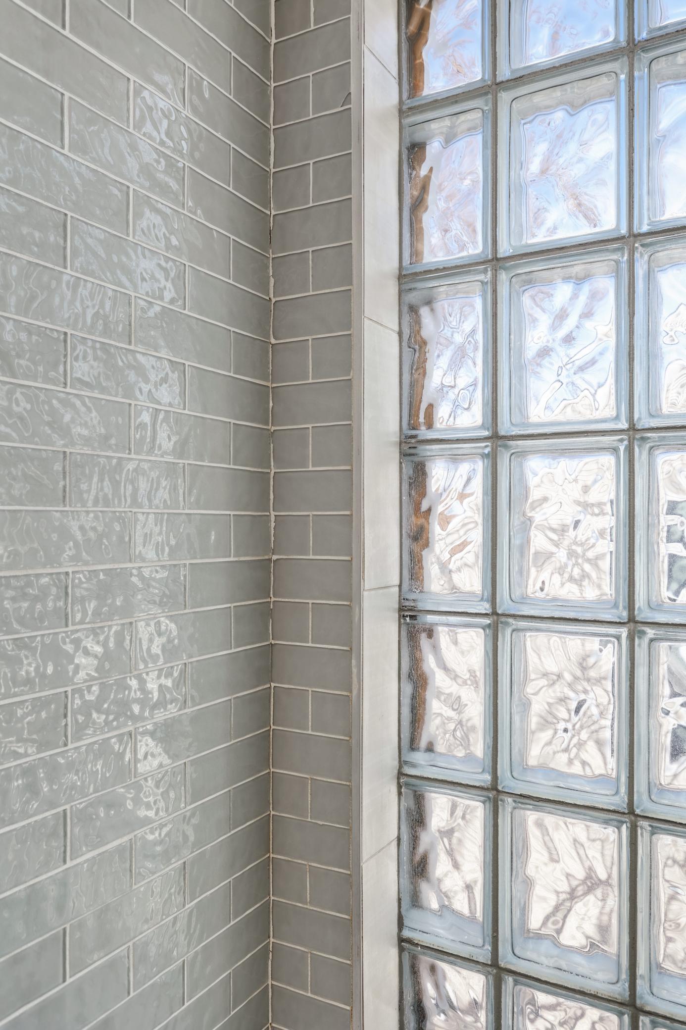 2837 Louisiana Avenue S