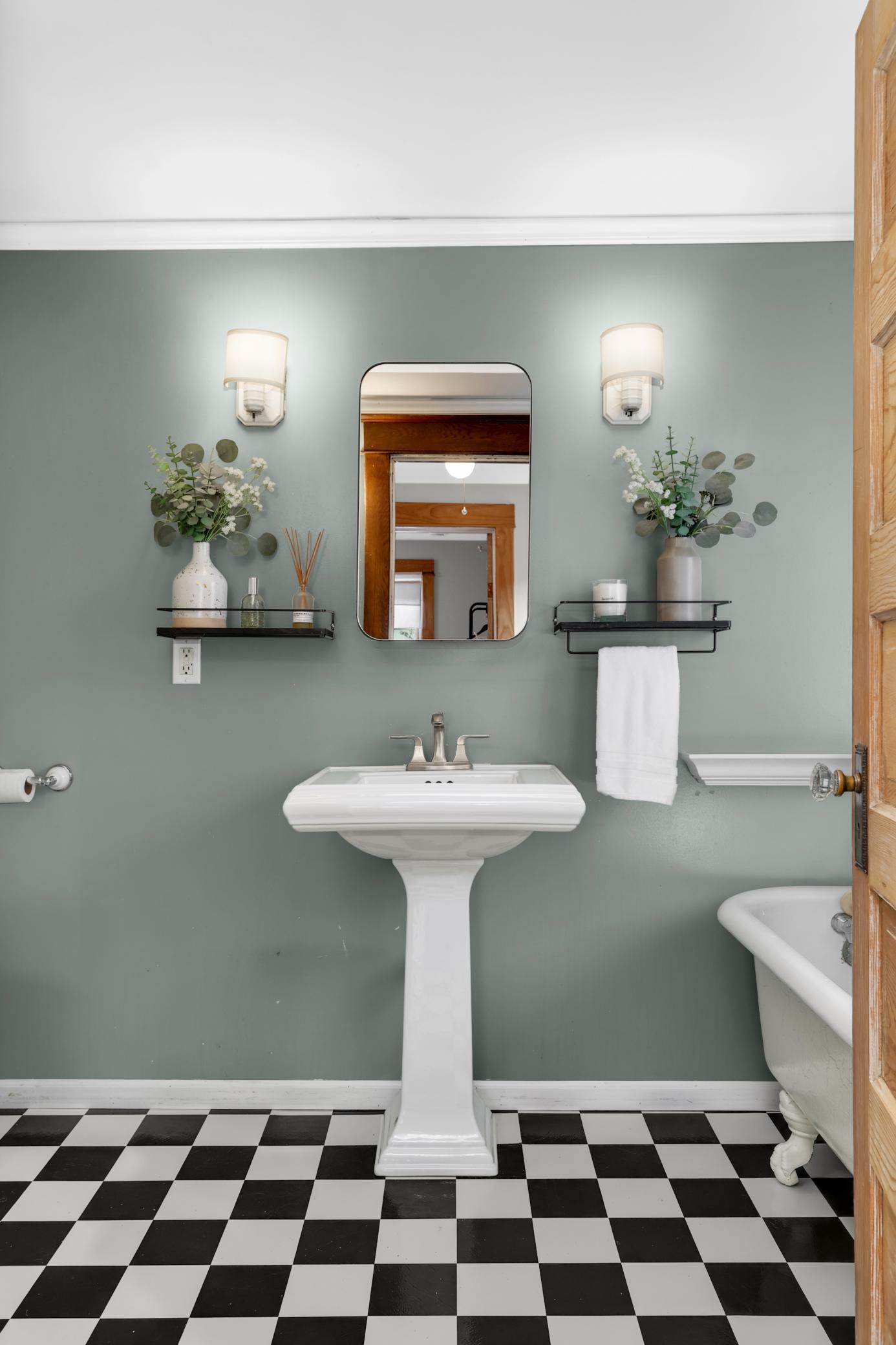 4531 Blaisdell Avenue