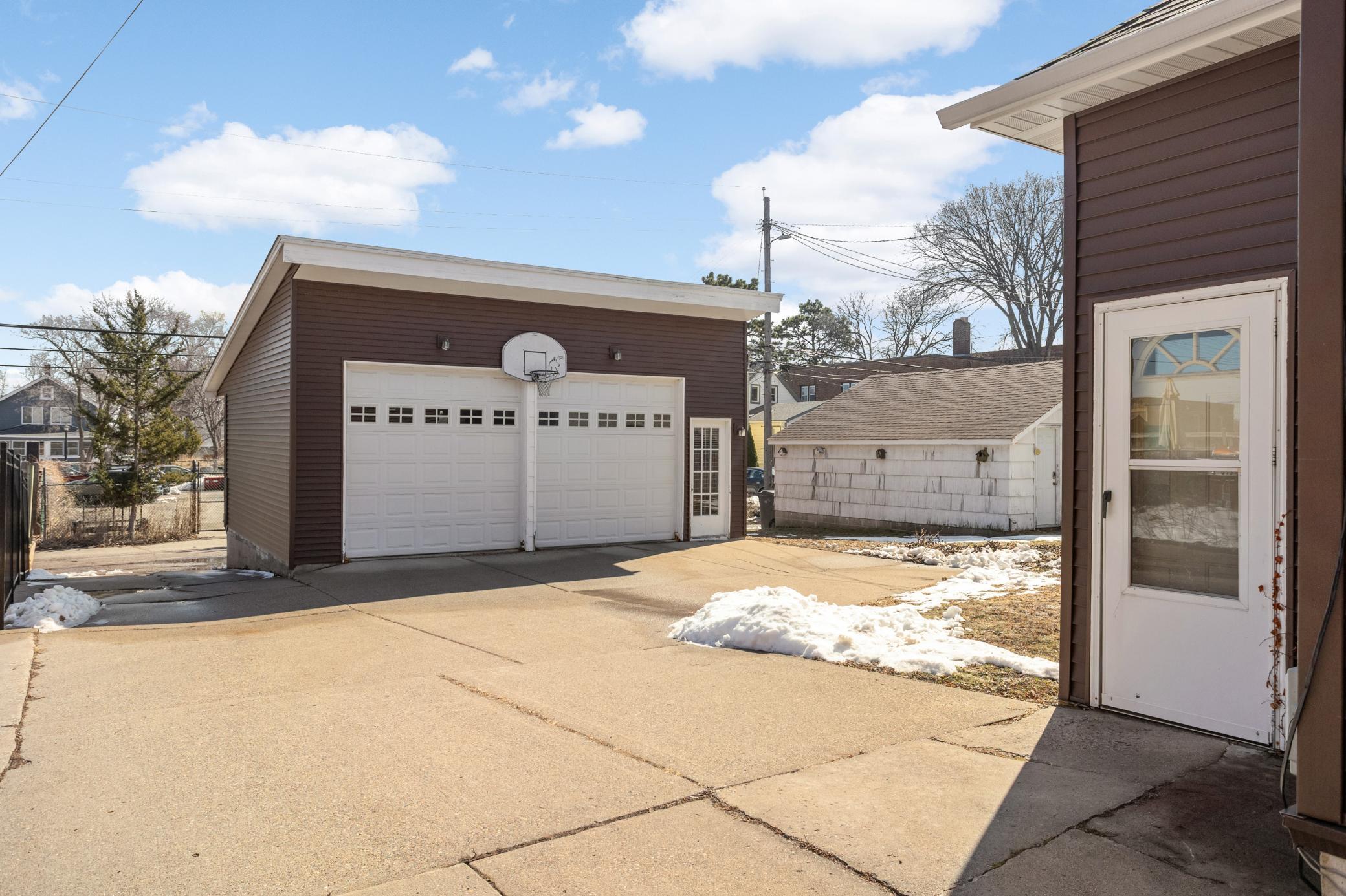 4531 Blaisdell Avenue