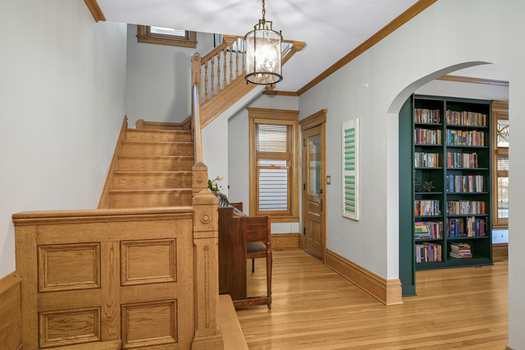 1715 W 31st Street
