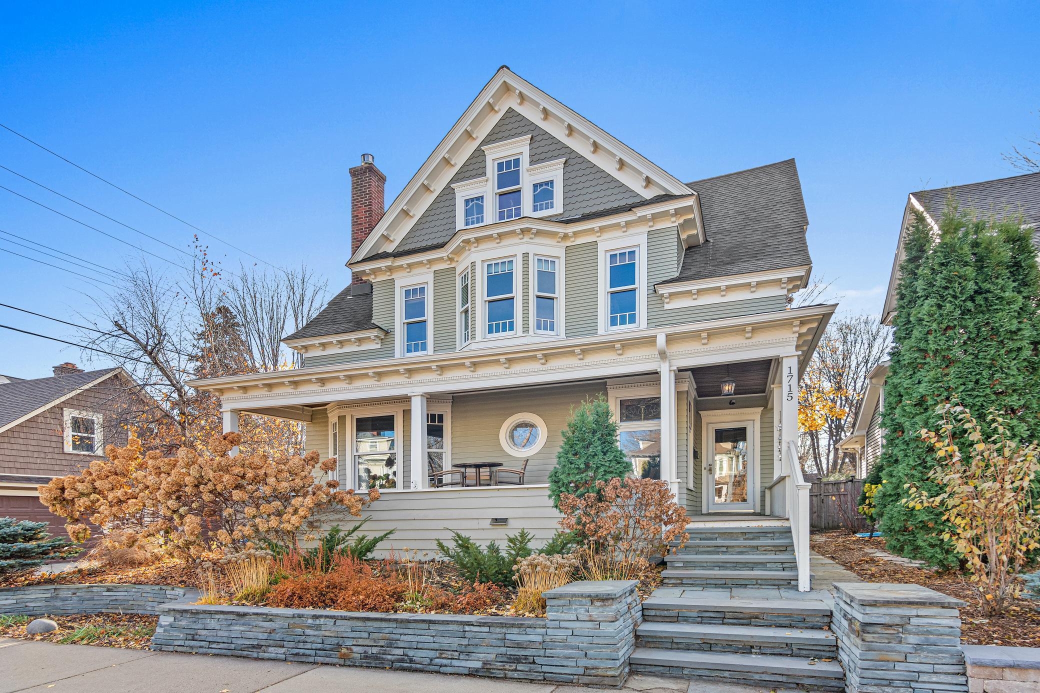 1715 W 31st Street