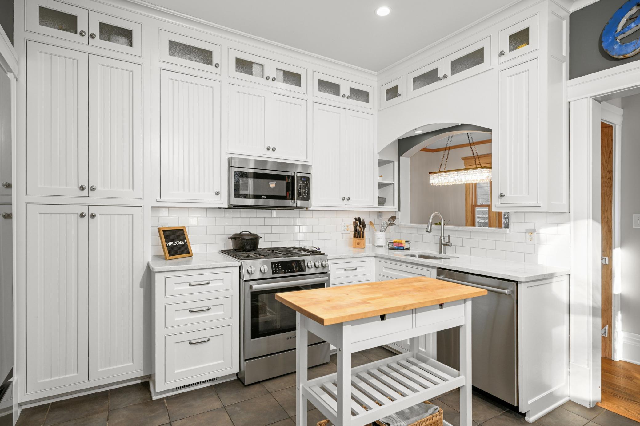 1715 W 31st Street