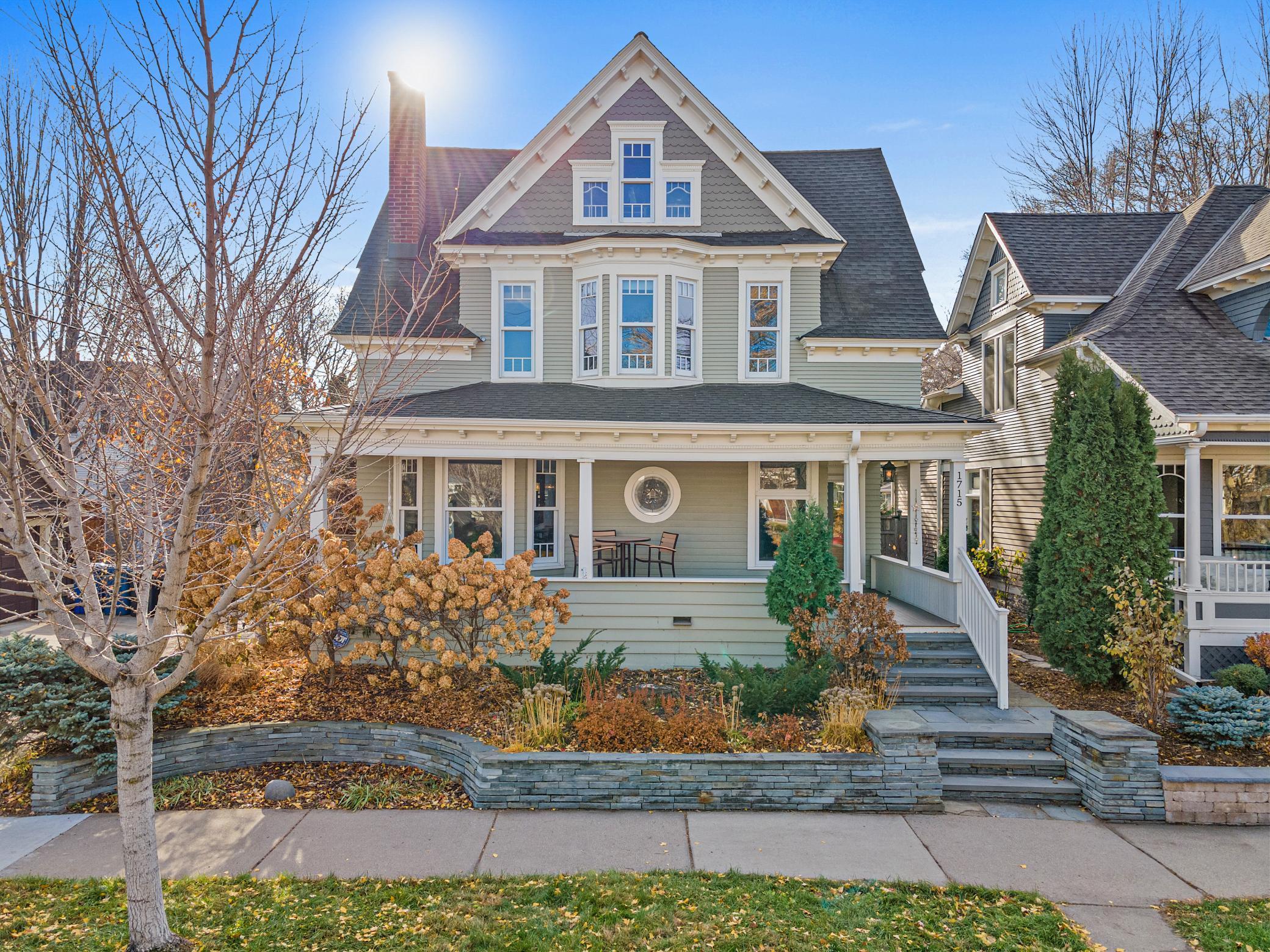 1715 W 31st Street
