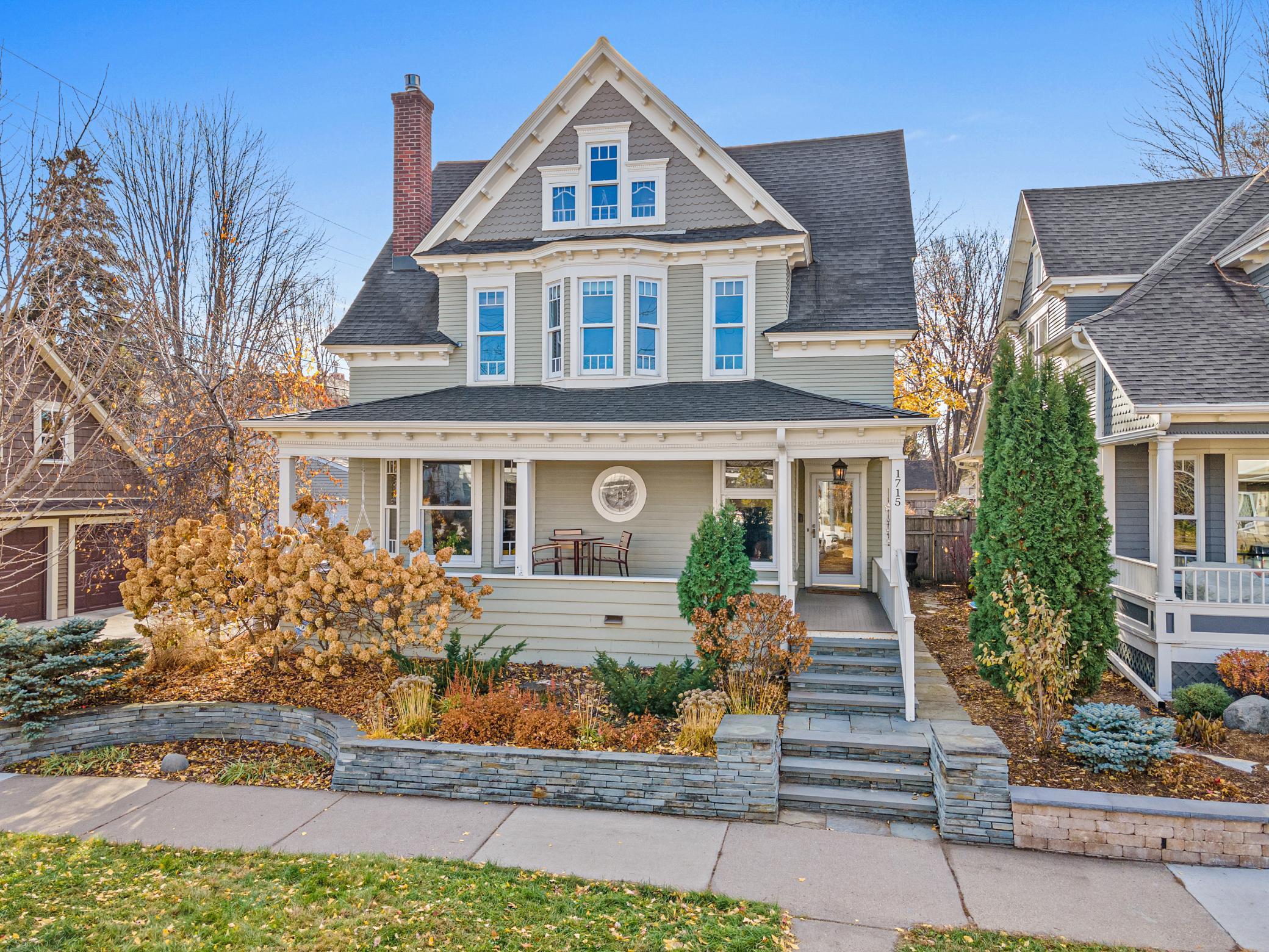 1715 W 31st Street