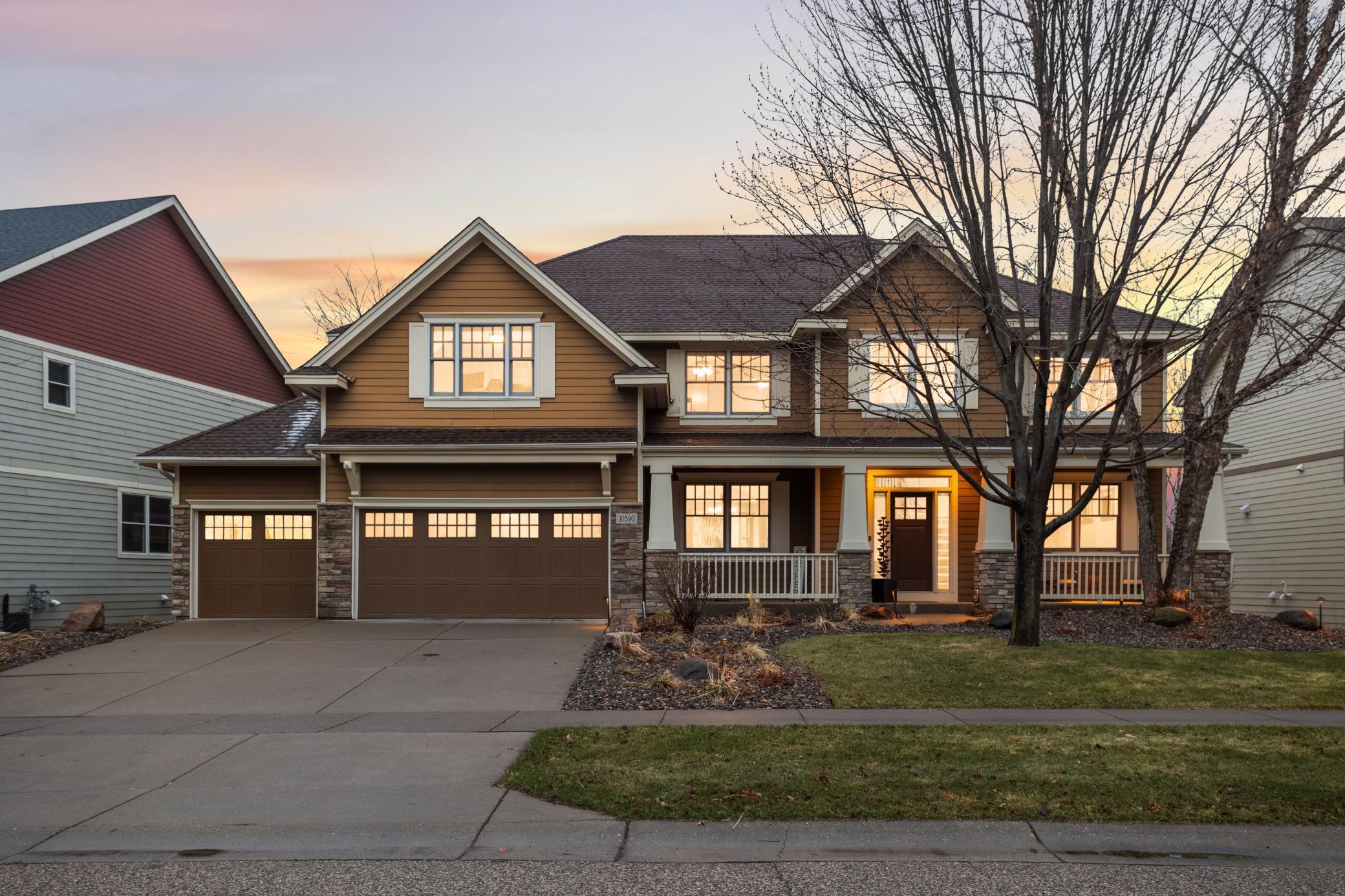 10590 Watersedge Lane