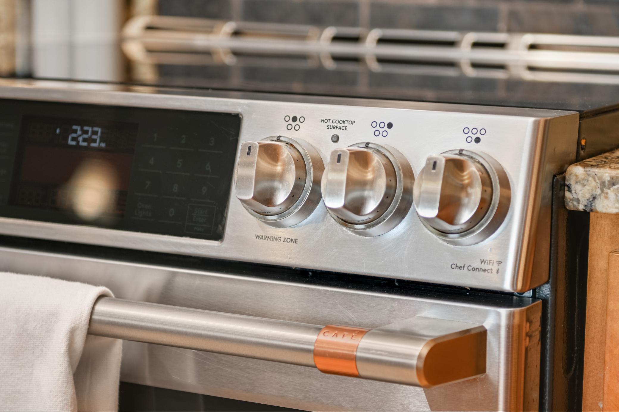 10590 Watersedge Lane