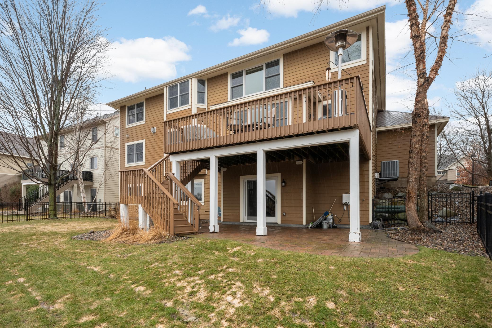 10590 Watersedge Lane