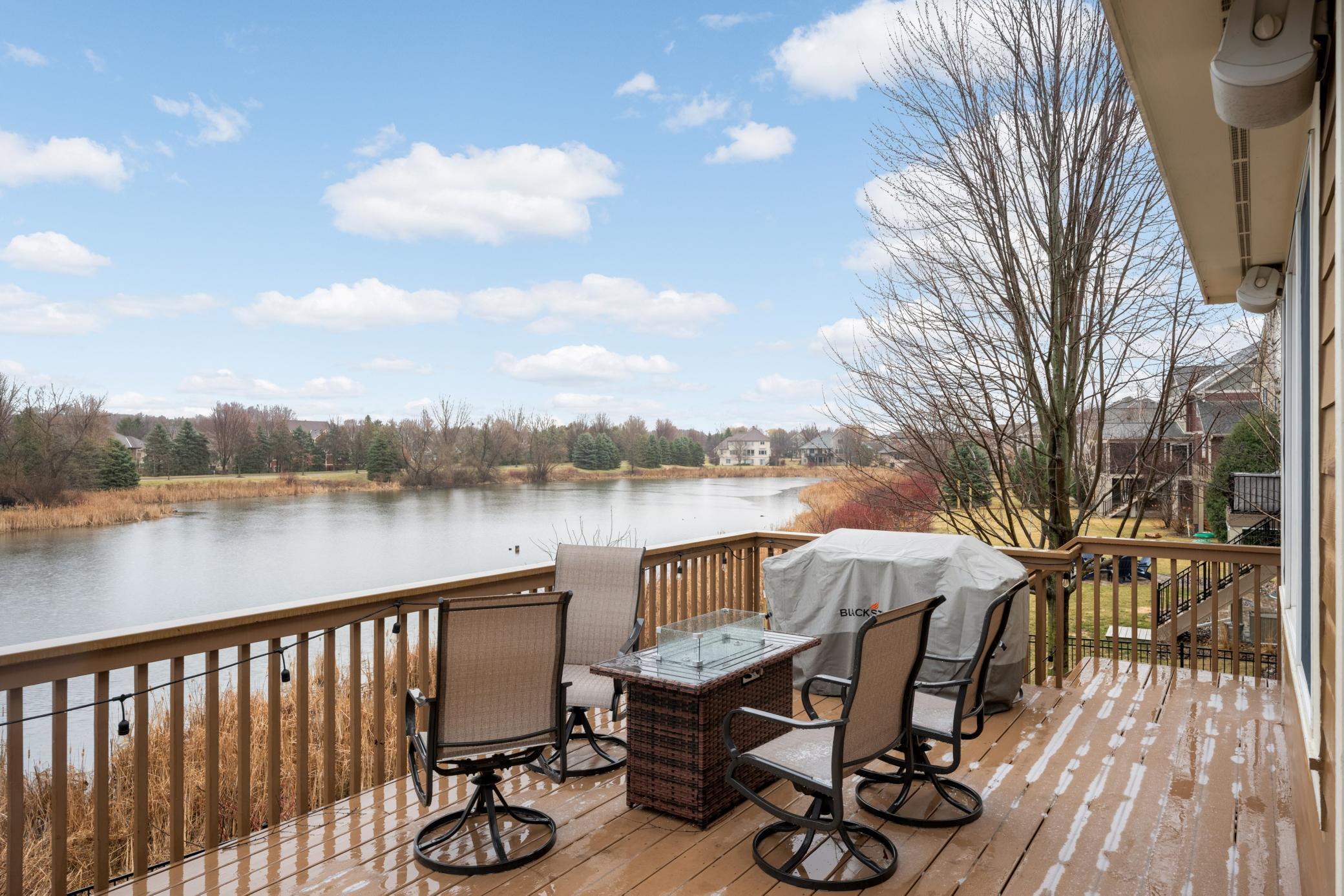 10590 Watersedge Lane