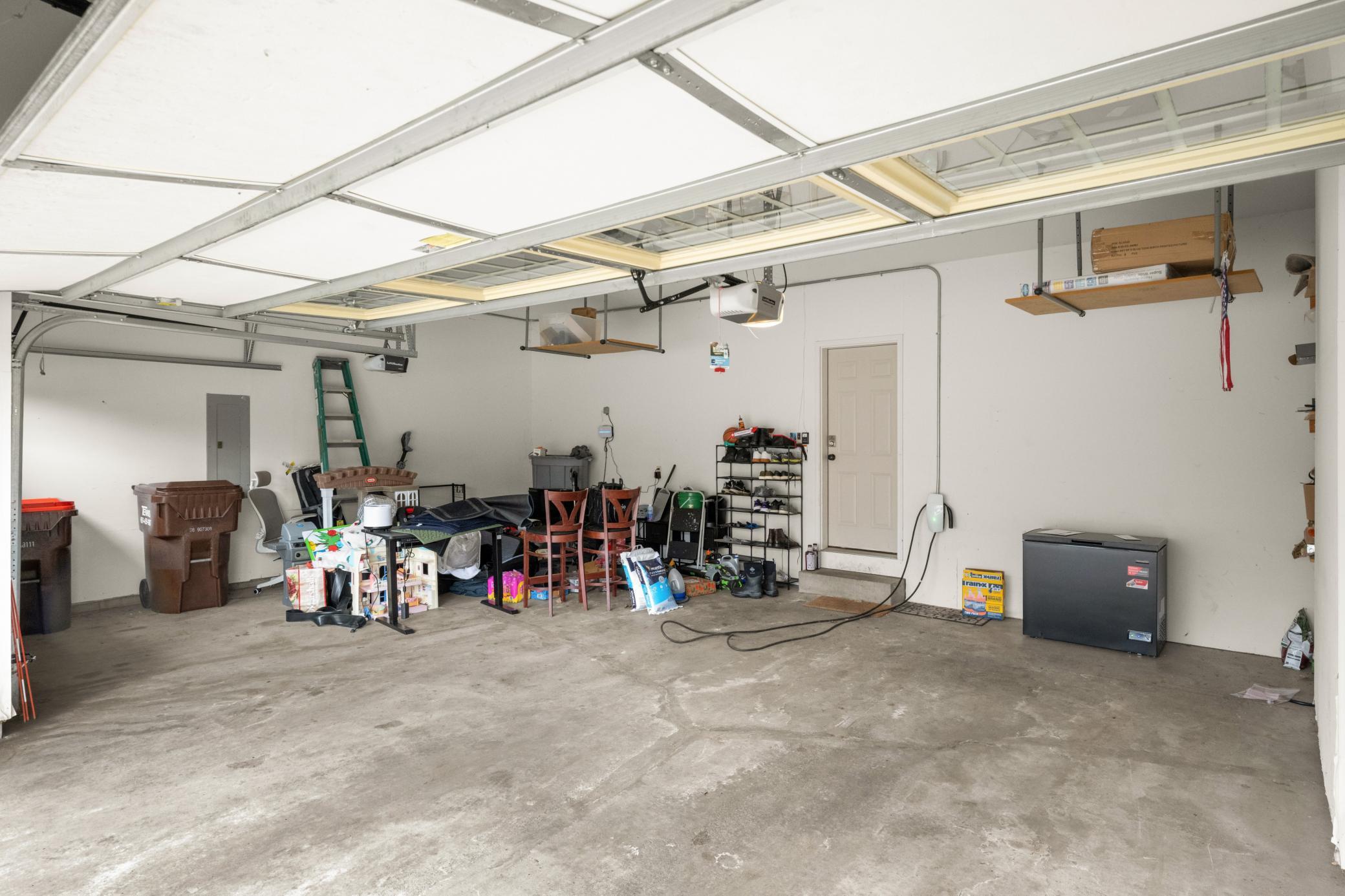 10590 Watersedge Lane