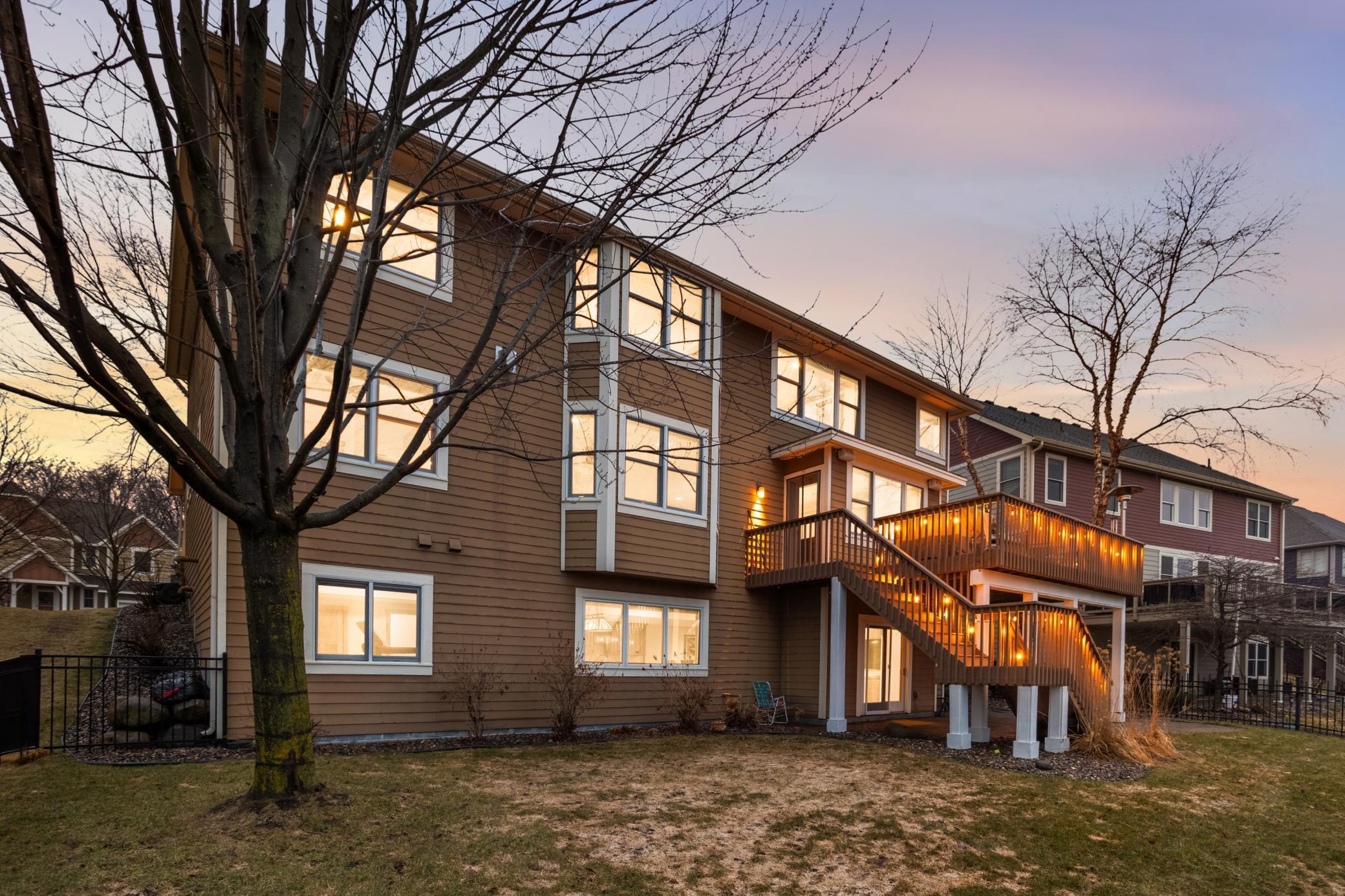 10590 Watersedge Lane