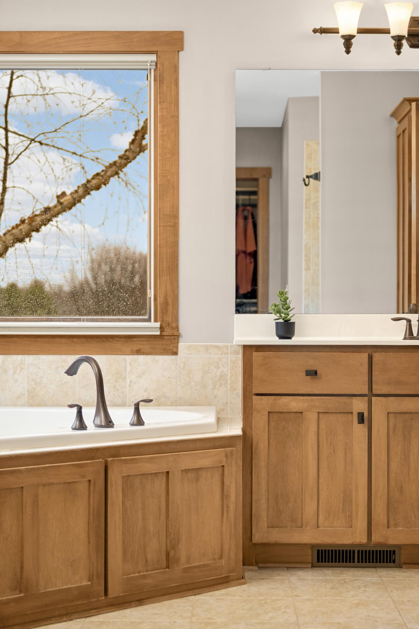 10590 Watersedge Lane