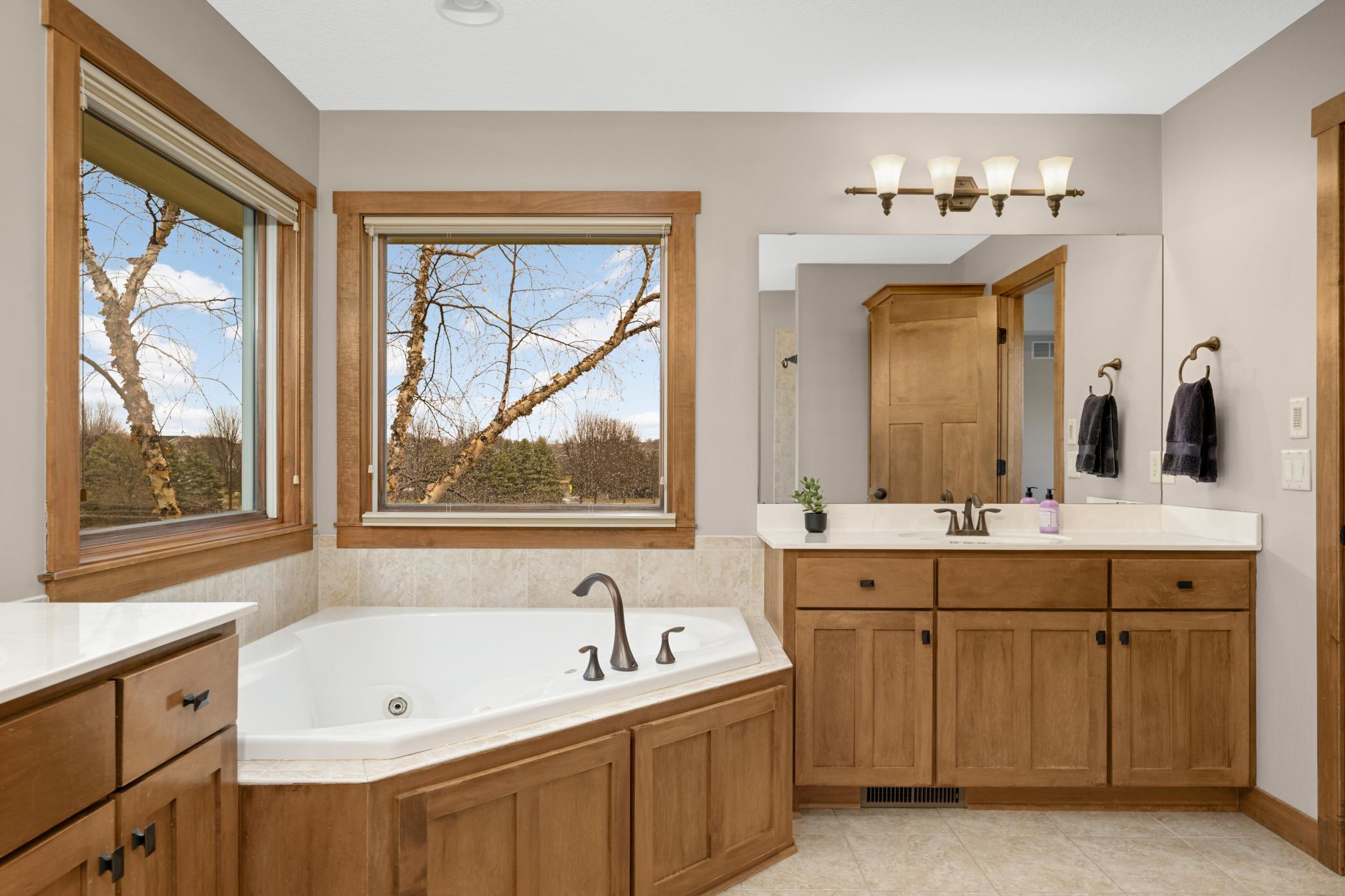 10590 Watersedge Lane