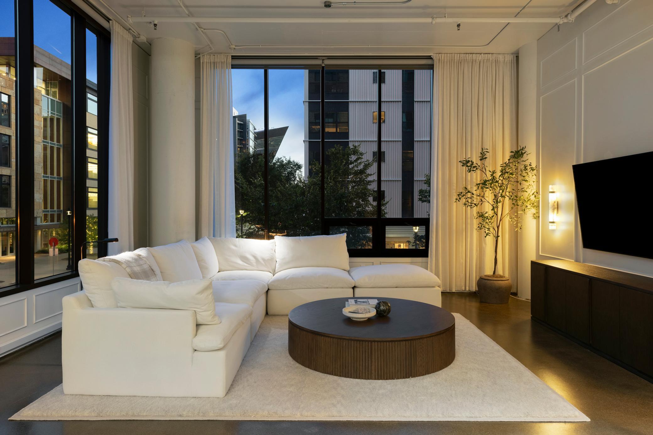 750 S 2nd Street Unit: 203