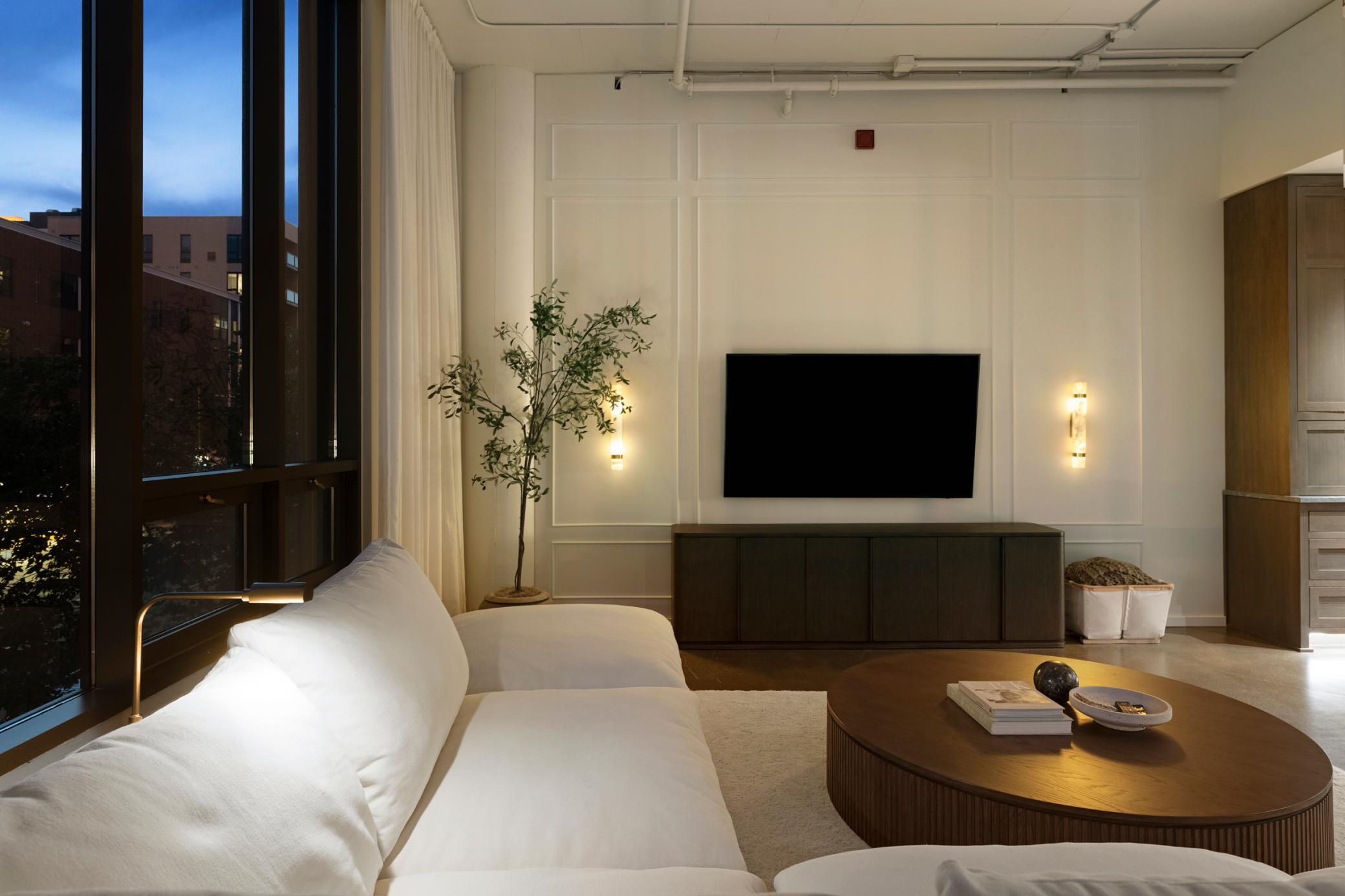 750 S 2nd Street Unit: 203