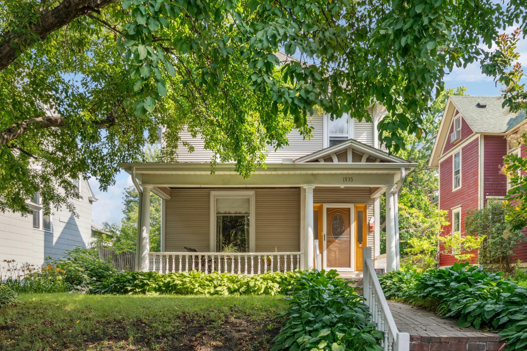 1935 Iglehart Avenue