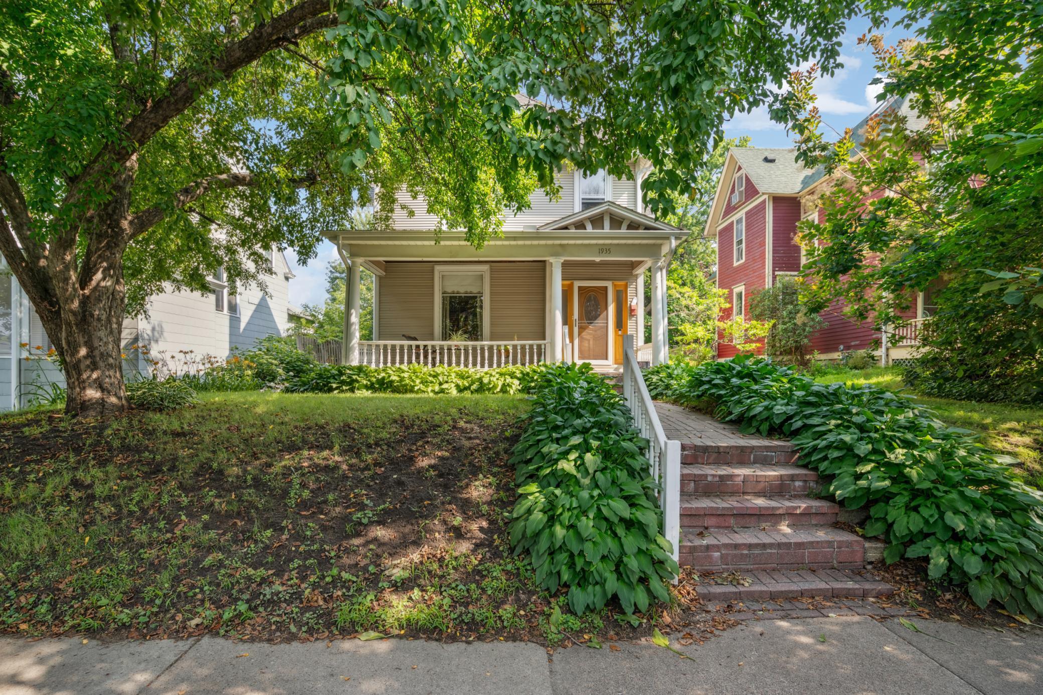 1935 Iglehart Avenue