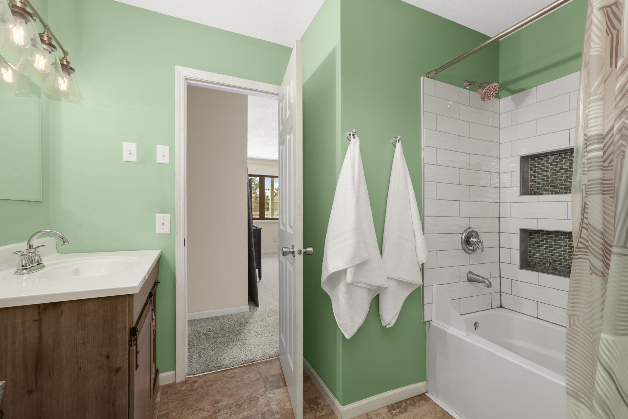 1390 Carling Drive Unit: 201