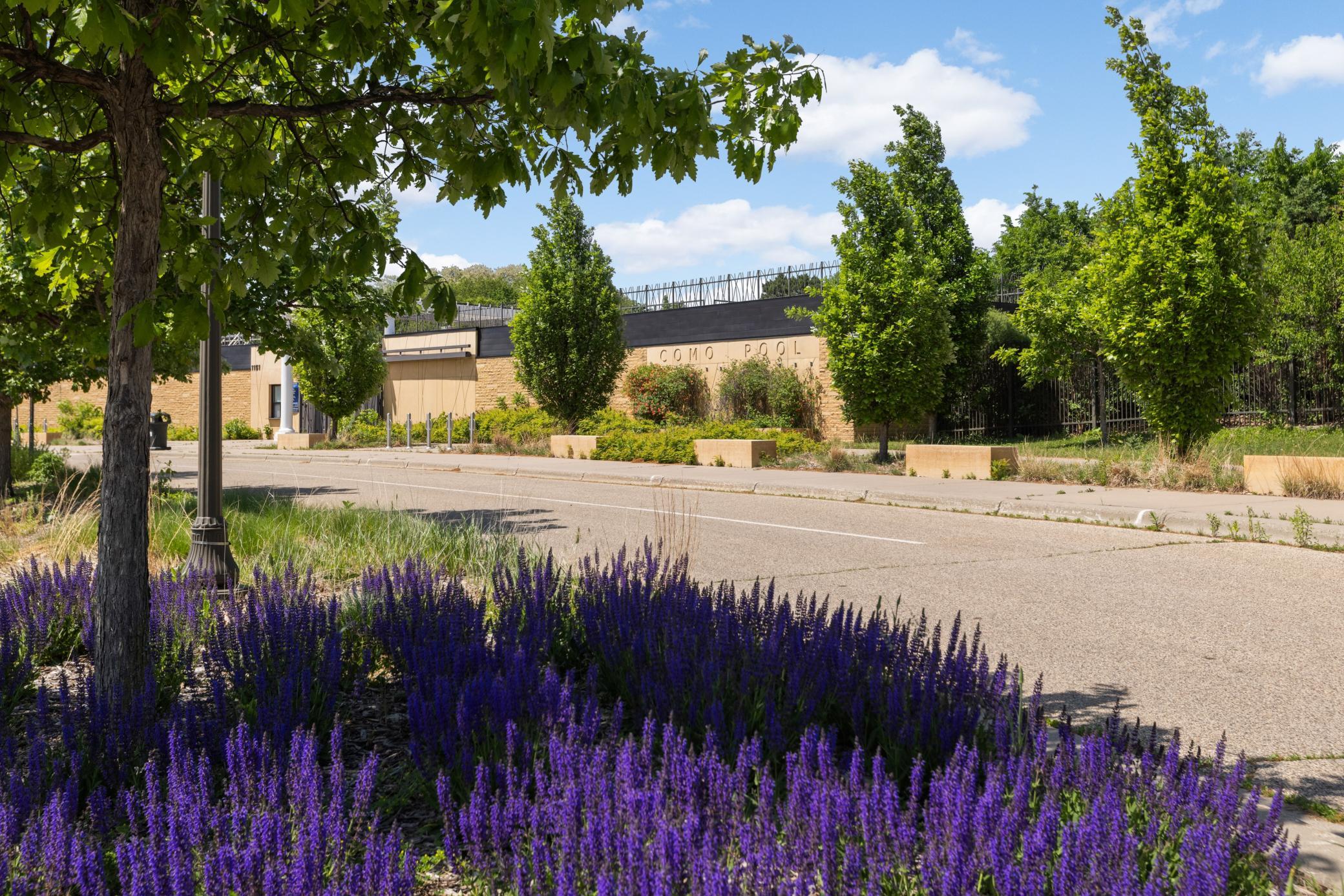 1390 Carling Drive Unit: 201