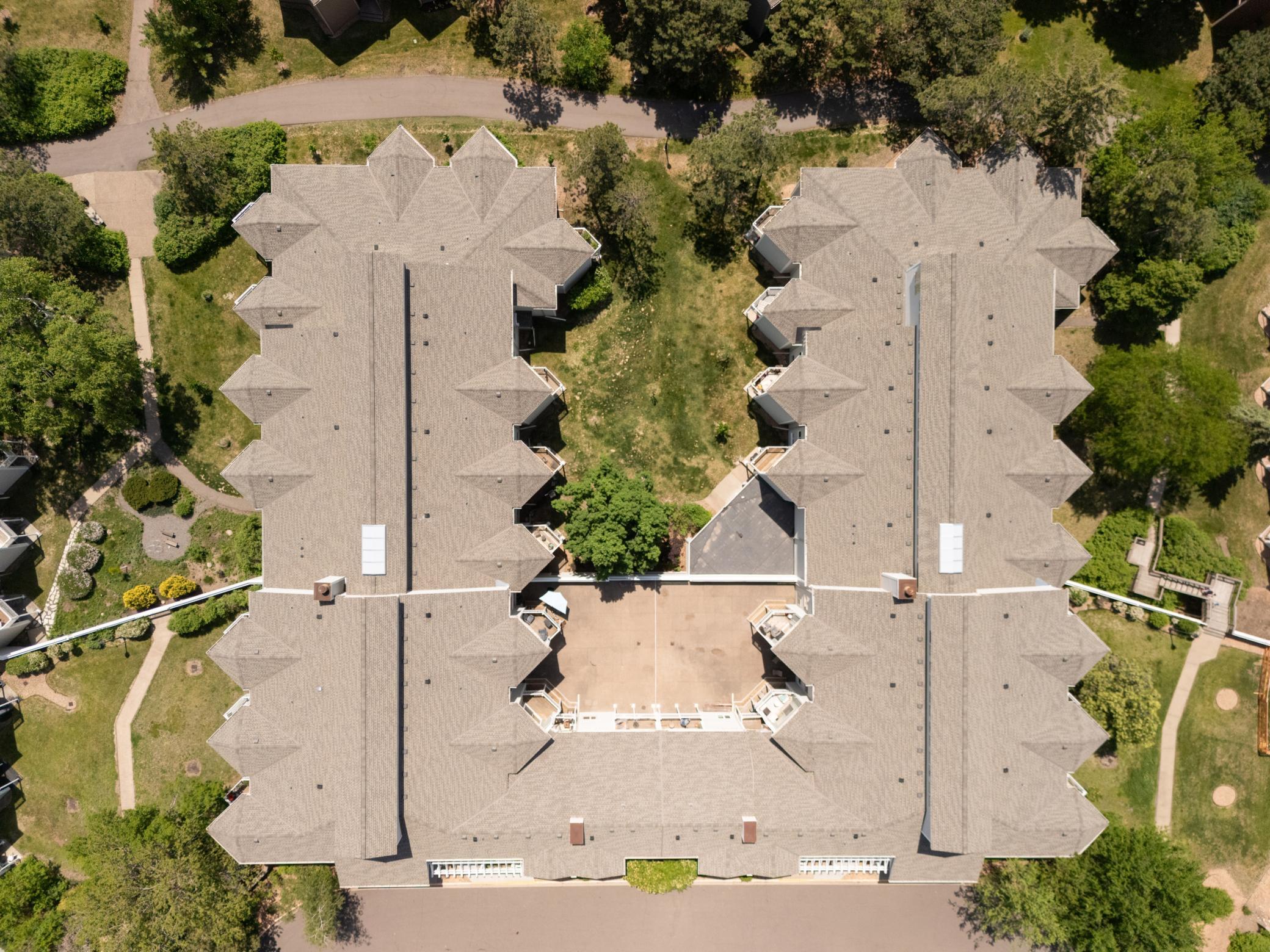 1390 Carling Drive Unit: 201